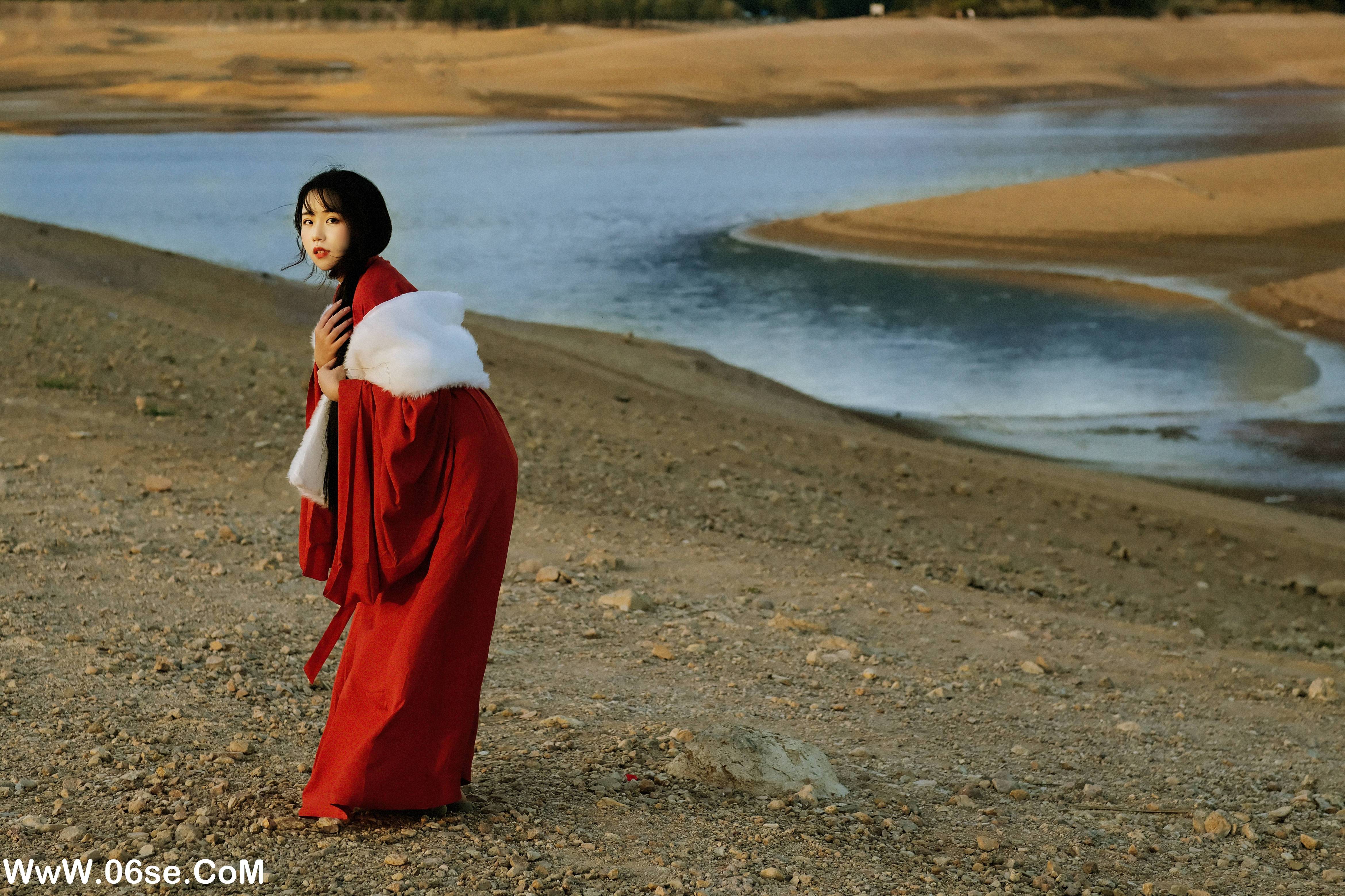 图片[3]-[YITUYU艺图语]2022.12.04 忘川 会下雪的小仙女[24+1P／507MB]-六色网