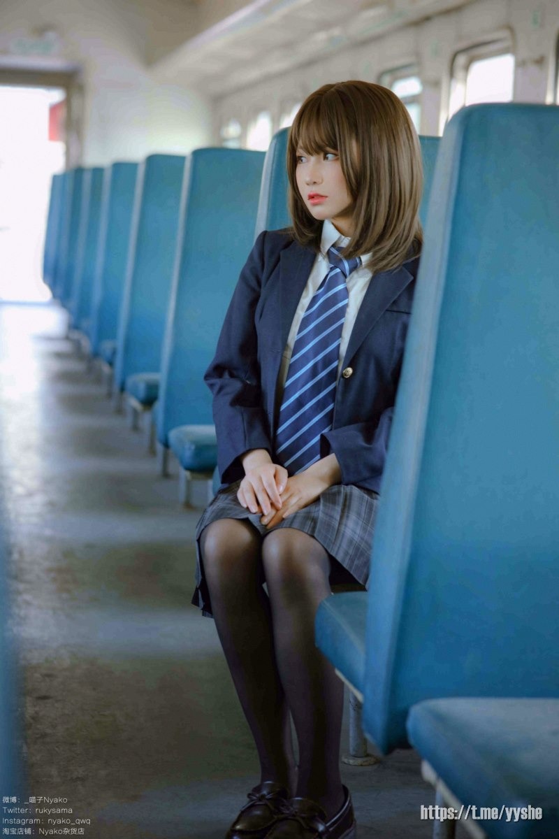 Nyako喵子 - 火车JK [80P+1V] 2