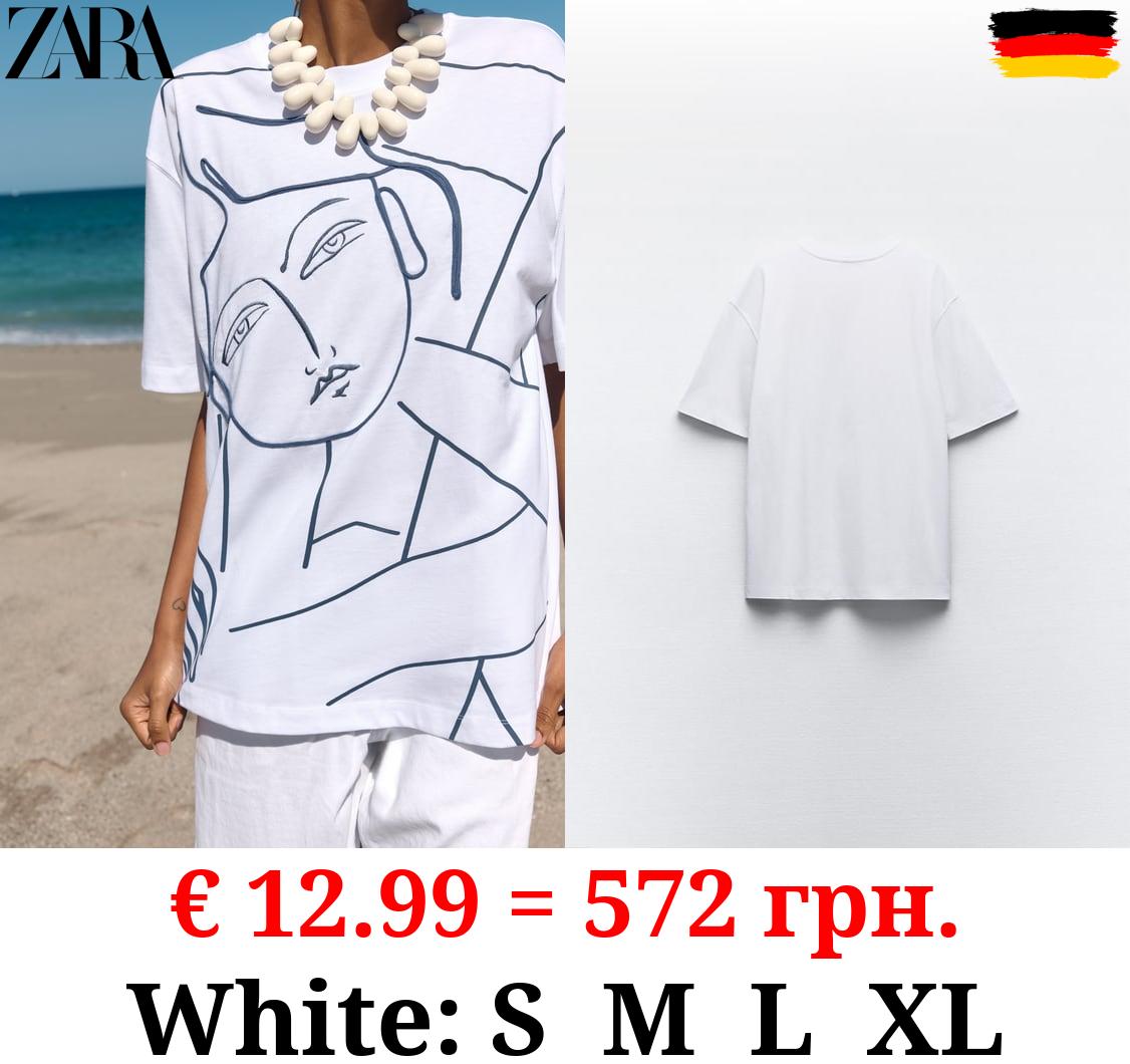 T-SHIRT WITH CONTRAST PRINT