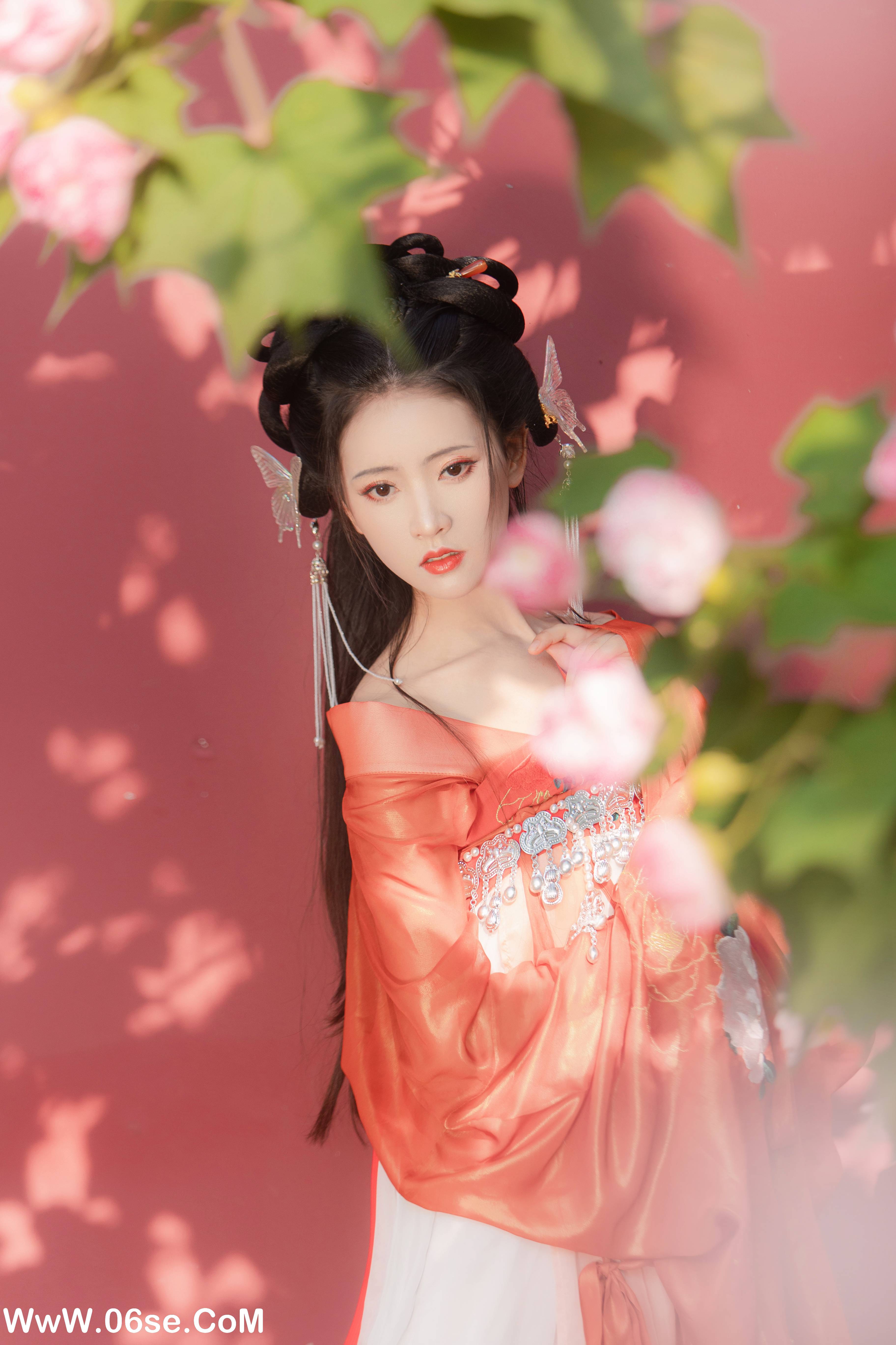 图片[26]-[YITUYU艺图语]2022.11.04 似是故人来 -林秋奈[34+1P／380MB]-六色网
