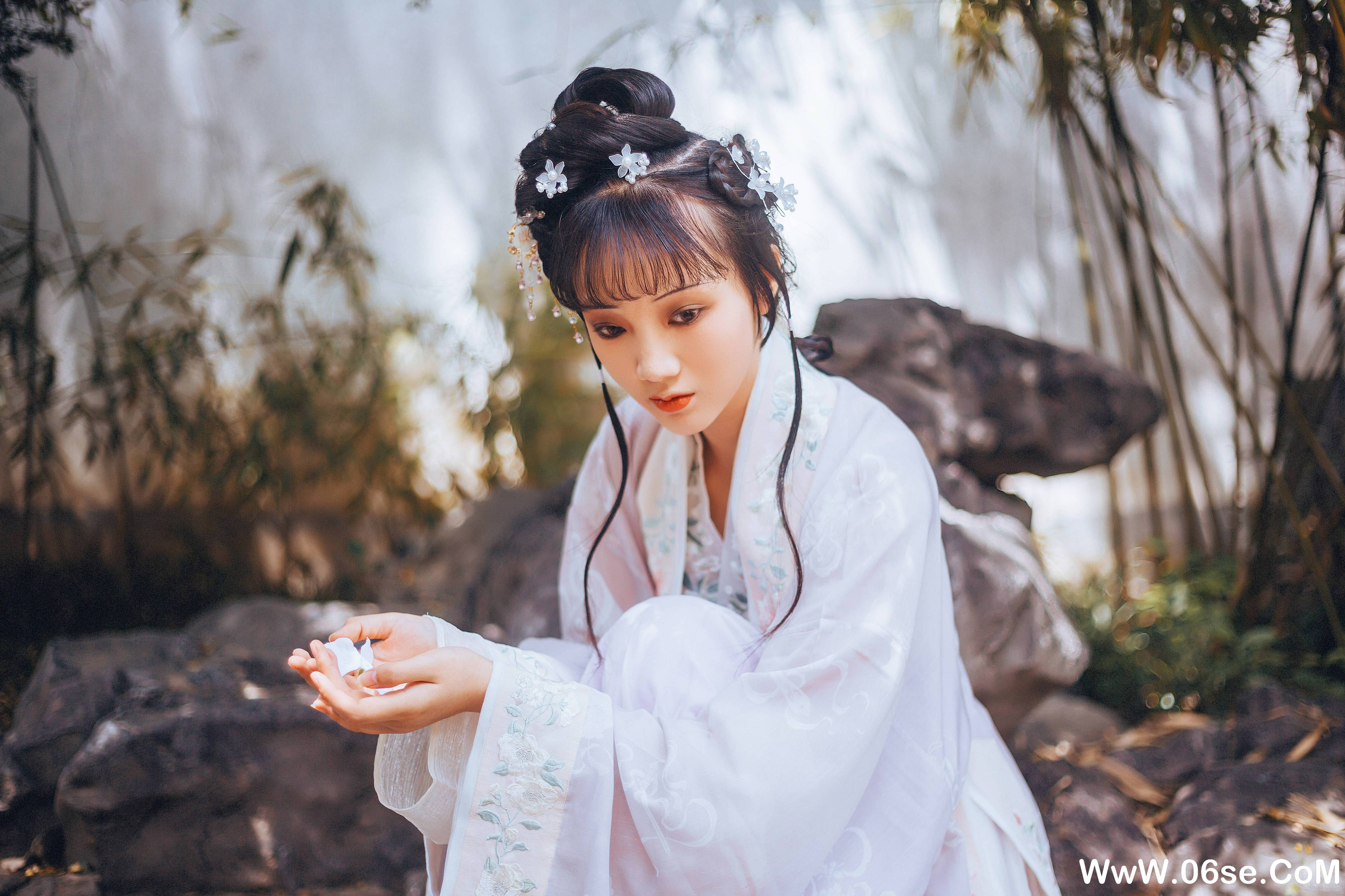 图片[20]-[YITUYU艺图语]2021.12.20 故人是谁 阿琪[21+1P／93.5MB]-六色网