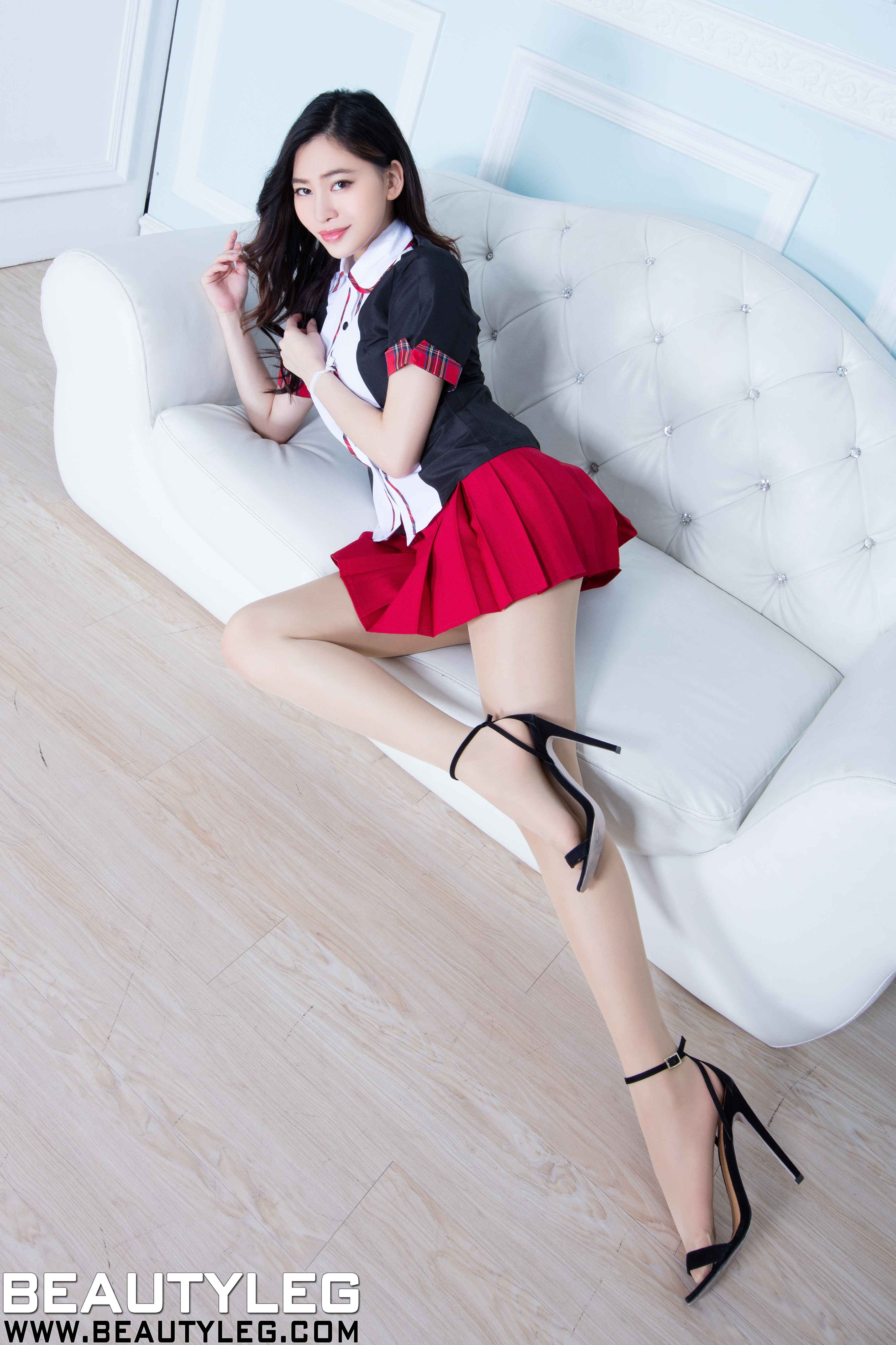 [Image: 8854cb1ca0fe4d873f249.jpg]