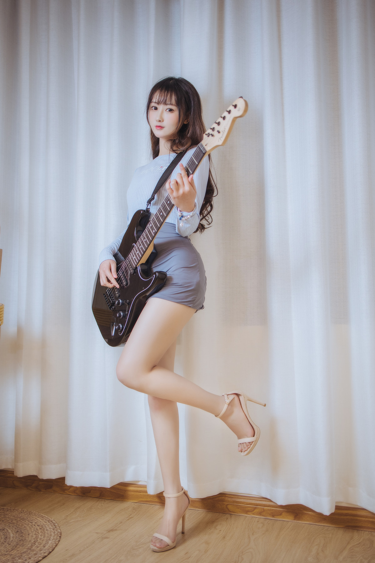 Cosplay 羽生三未 吉他妹妹 37