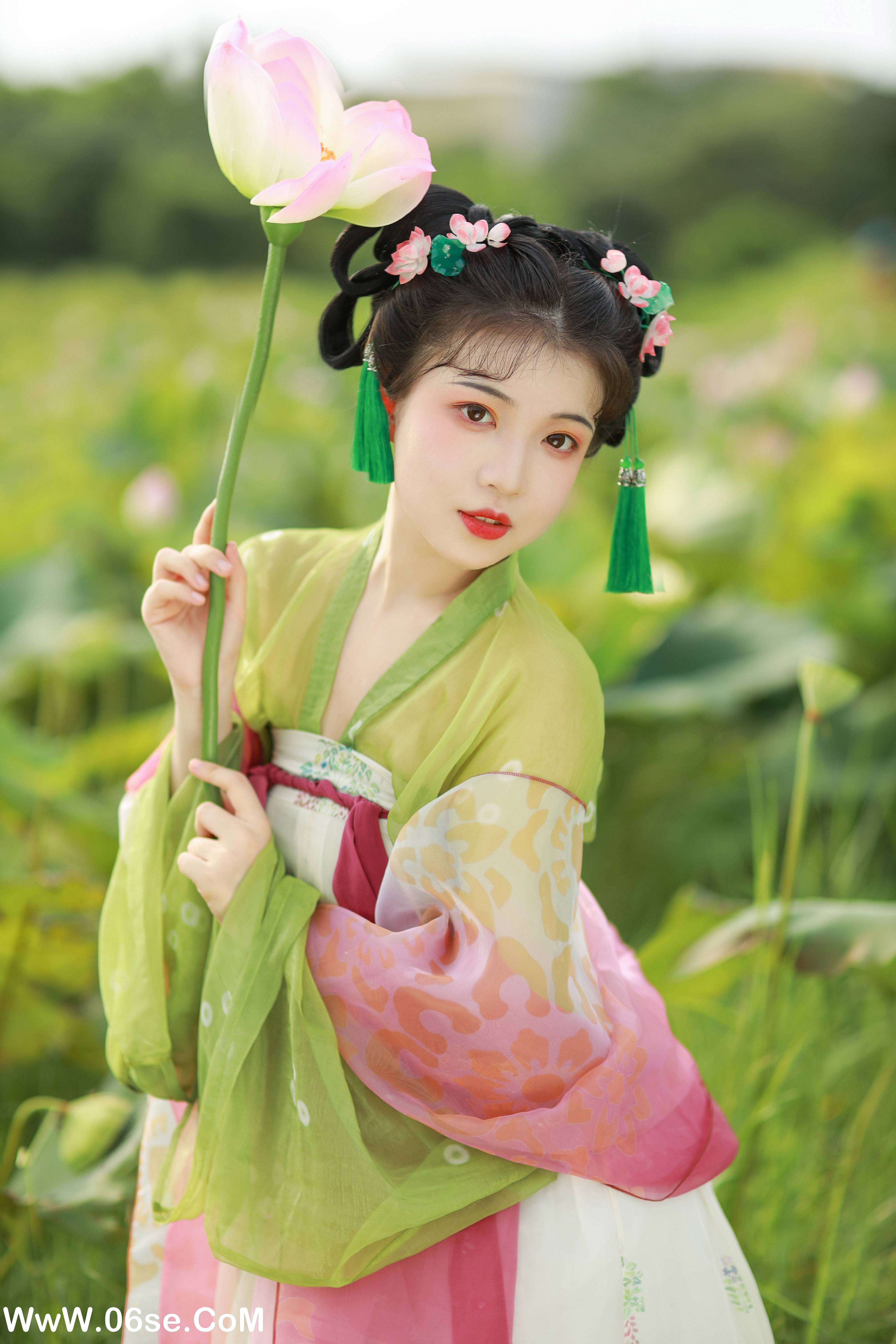 图片[13]-[YITUYU艺图语]2022.08.03 荷花少女 我超白_[29+1P／241MB]-六色网