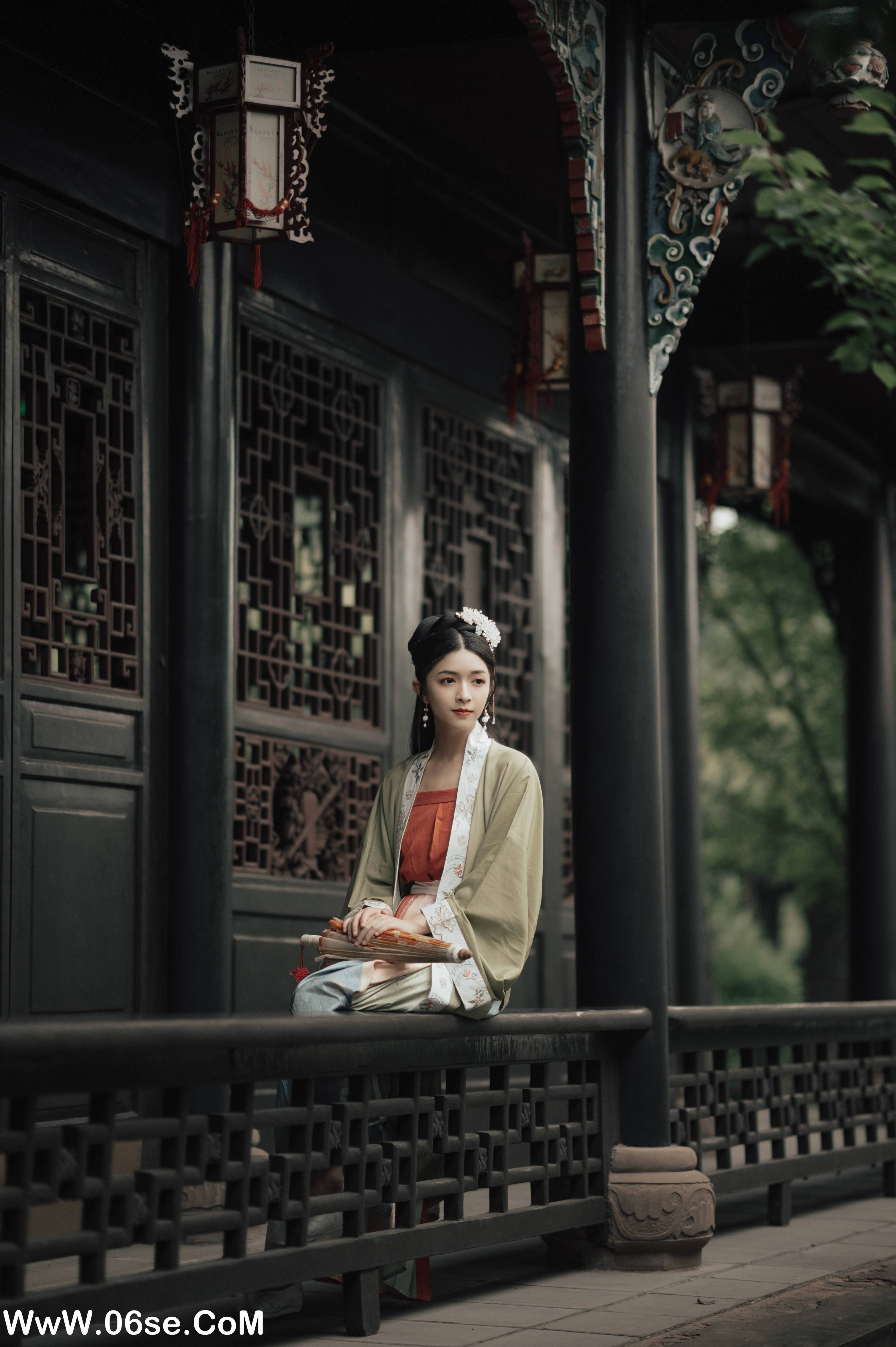 图片[12]-[YITUYU艺图语]2022.07.12 入江南 辛冉[32+1P／356MB]-六色网