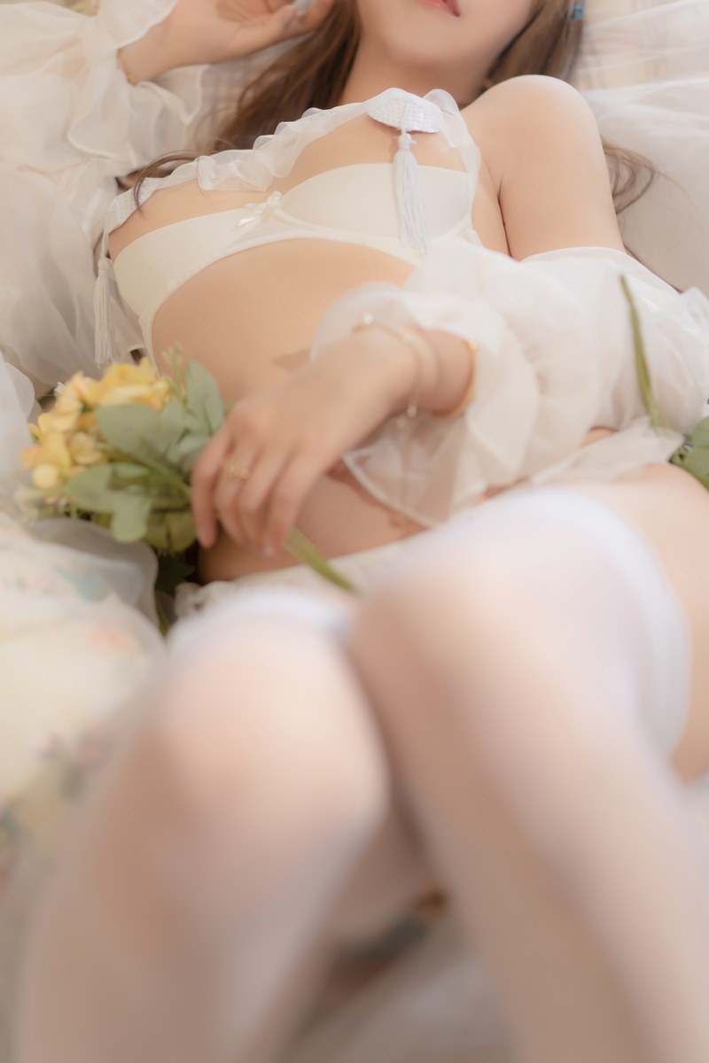 [Cos]过期米线线喵 - 坠落天使[64p] 58