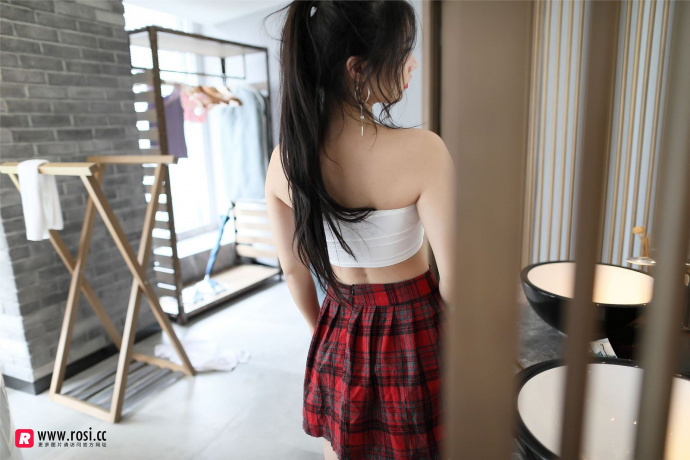 [Image: 88b485c67b9ca51b9b23e.jpg]