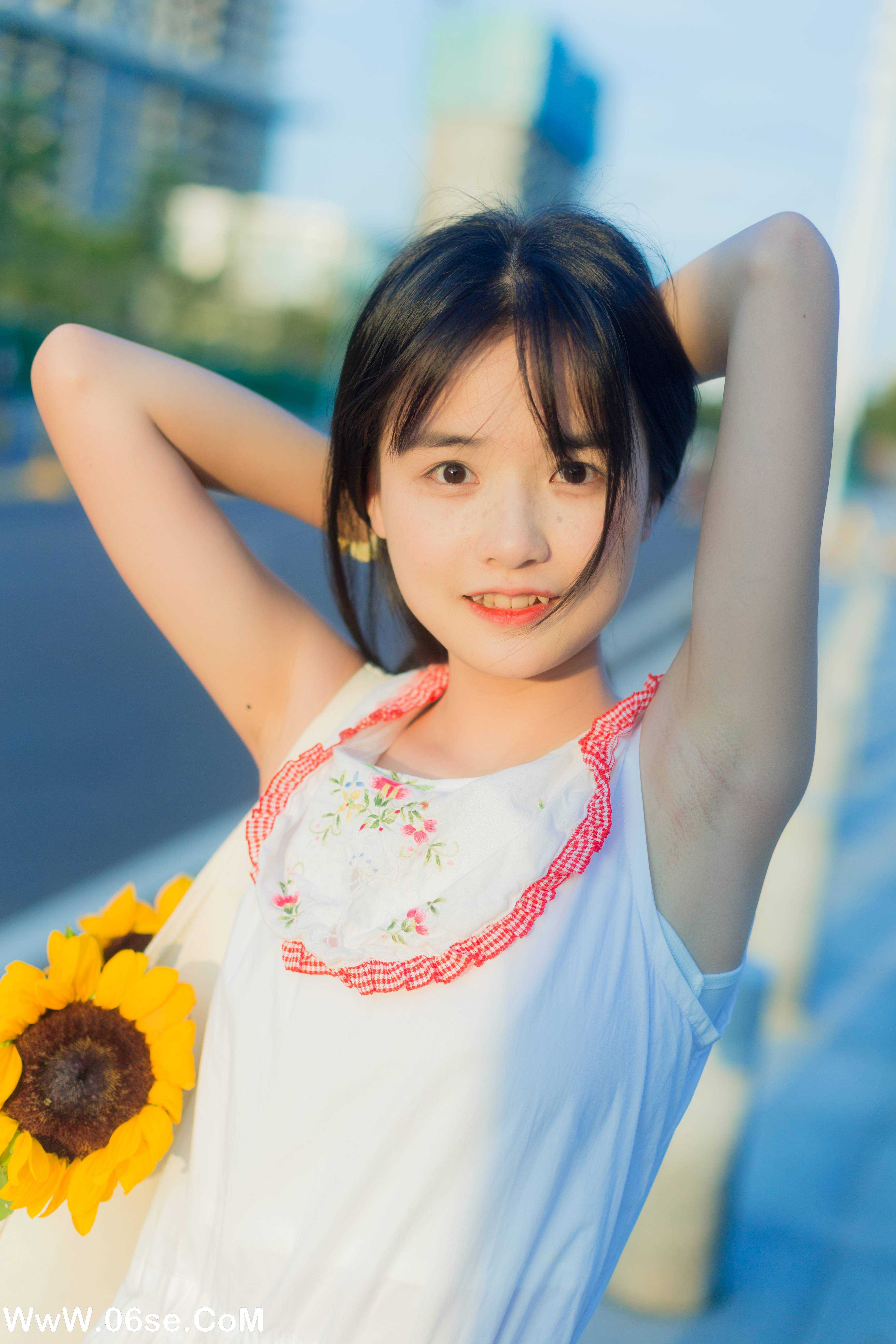 图片[26]-[YITUYU艺图语]2022.10.20 飞奔向你 小怡妹妹cute[35+1P／282MB]-六色网