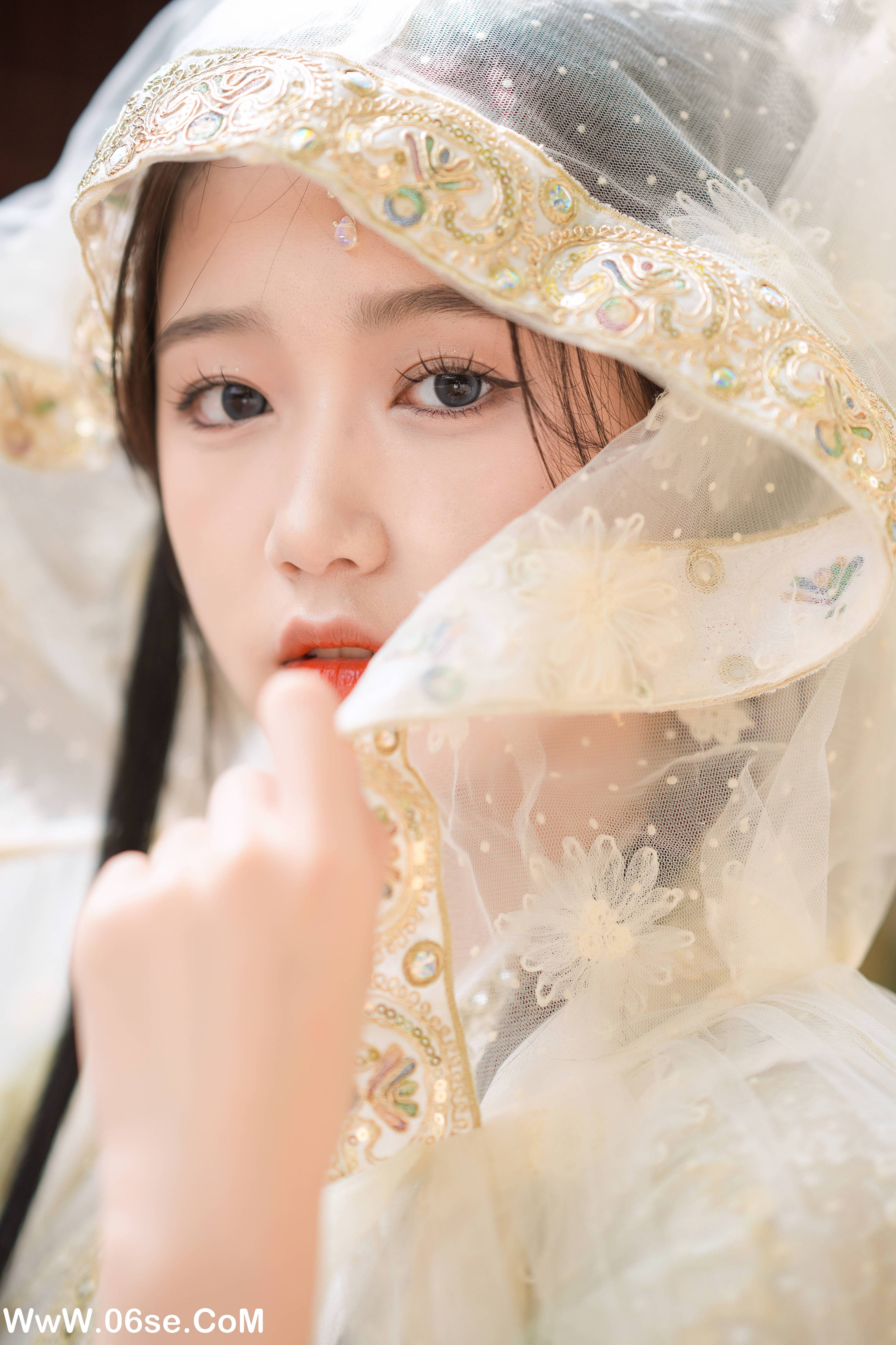 图片[7]-[YITUYU艺图语]2022.12.22 神的坠落 岳雨婷[26+1P／202MB]-六色网