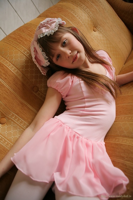 [Image: 8923ea998439daa772568.jpg]