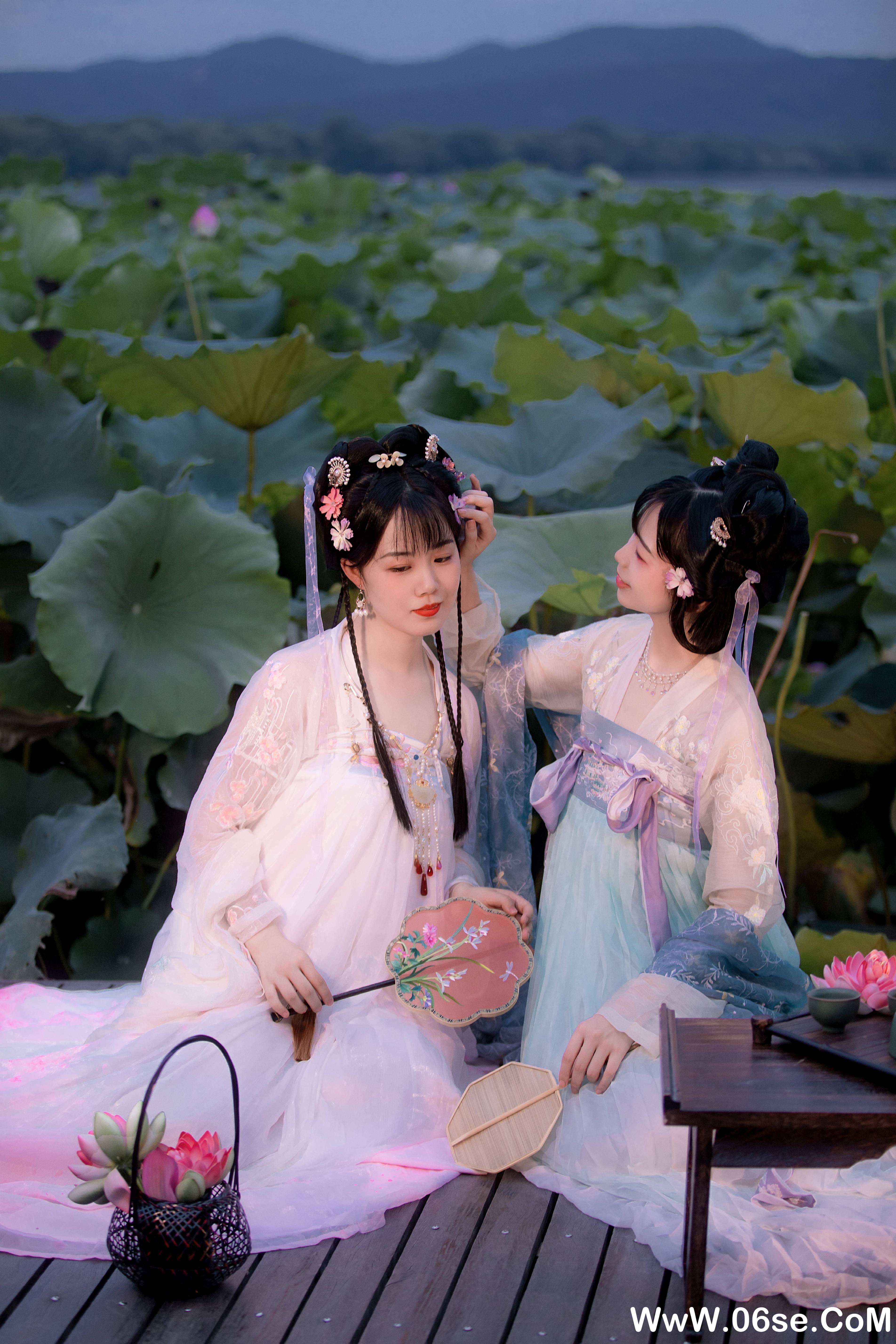 图片[5]-[YITUYU艺图语]2021.12.24 赏荷 僵僵[23+1P／463MB]-六色网