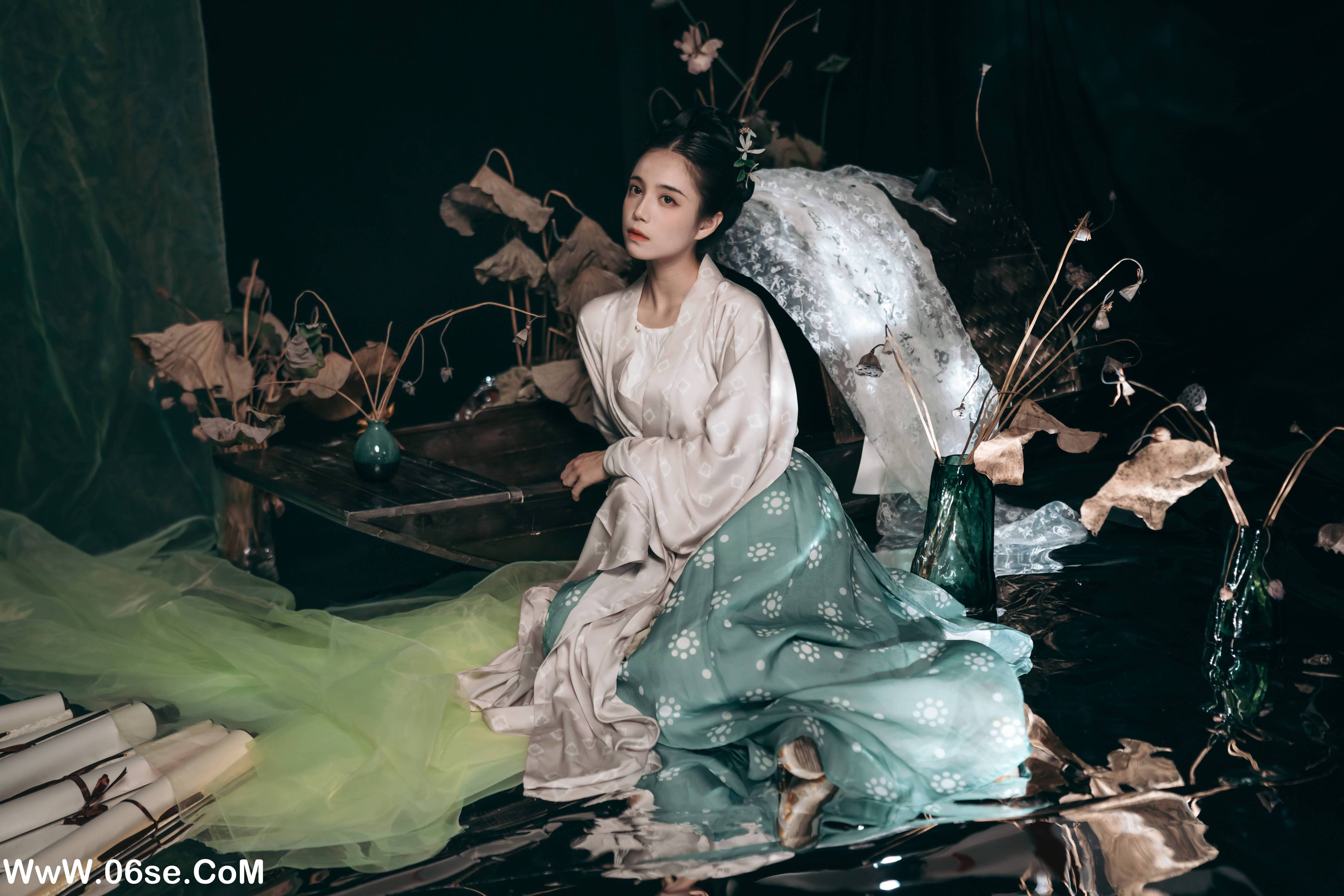 图片[13]-[YITUYU艺图语]2022.10.11 行香子 贰加六[31+1P／138MB]-六色网