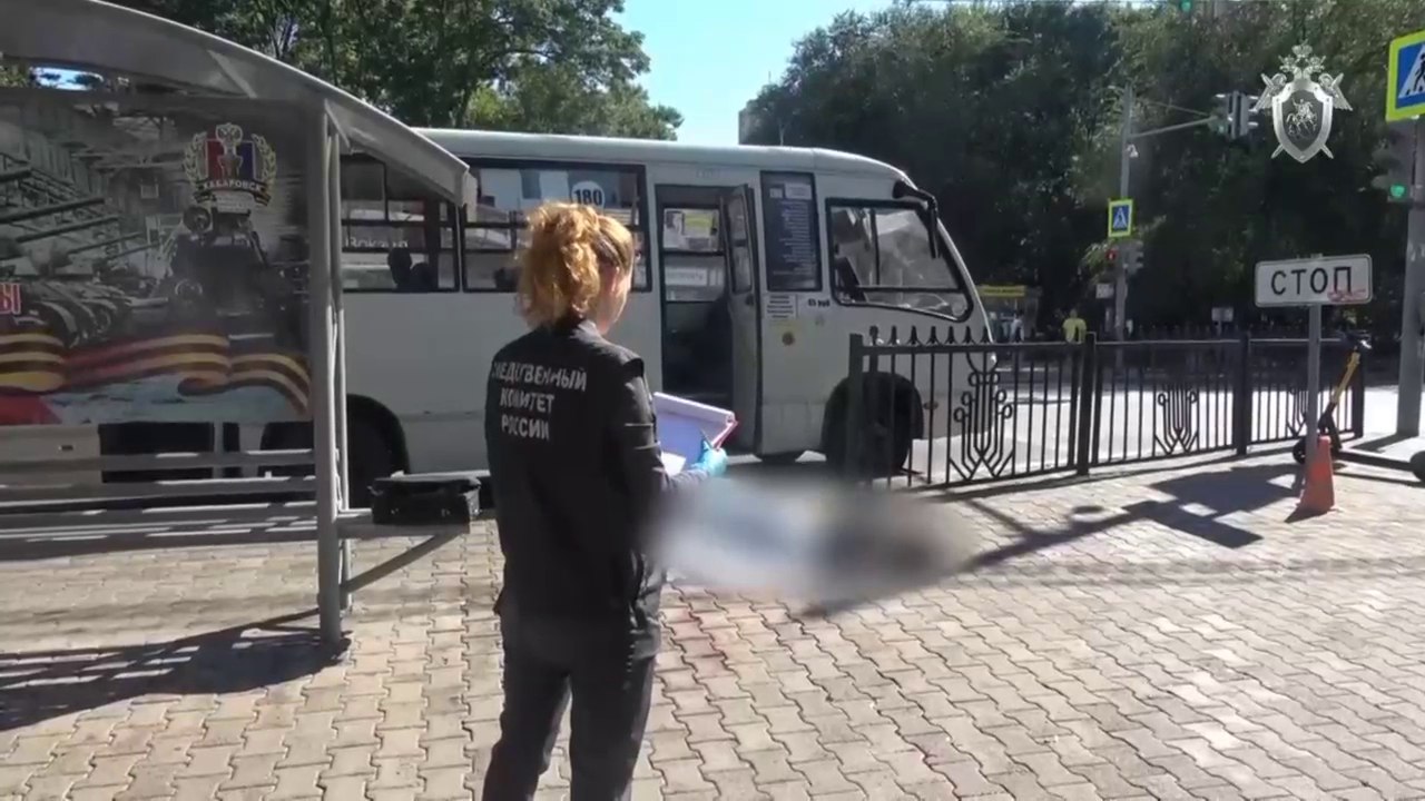 Водителя автобуса зарезали в центре Хабаровска 