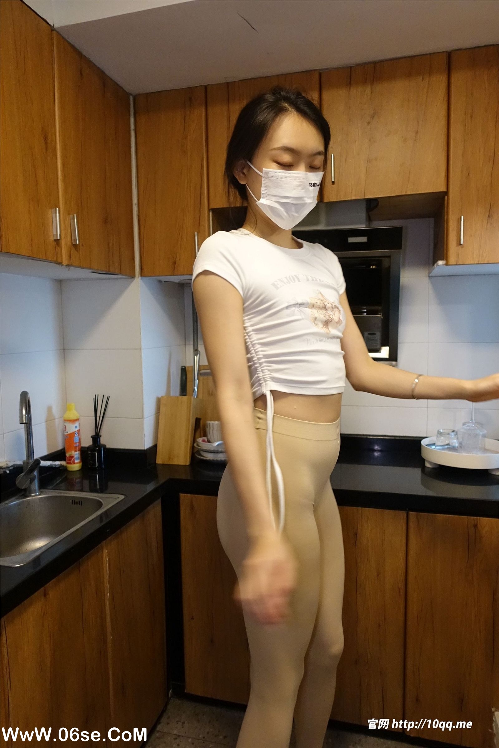 图片[3]-[ROSI写真]口罩系列 2023.11.08 NO.2705-六色网