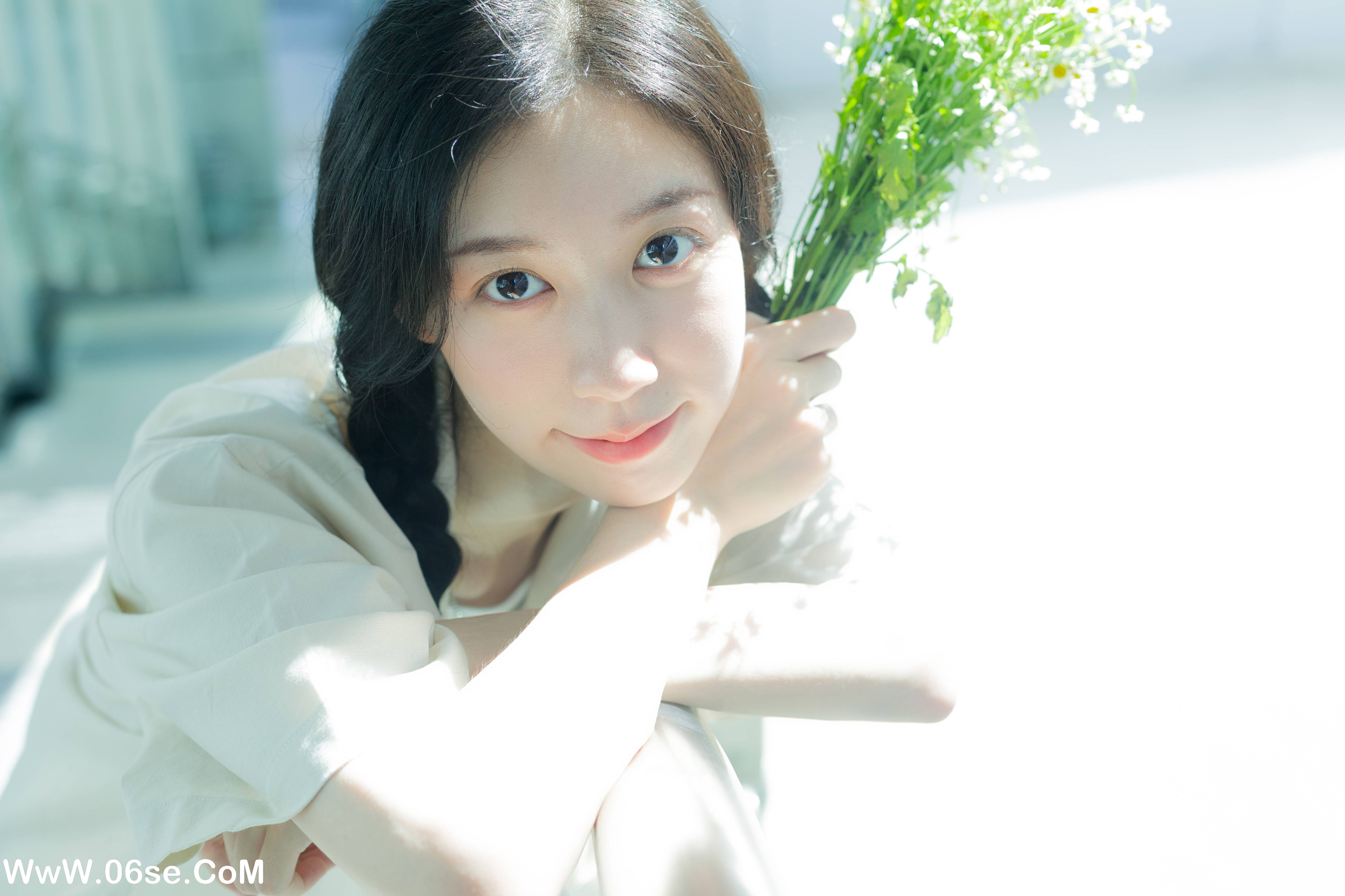 图片[39]-[YITUYU艺图语]2022.08.22 地铁奇遇记 饲猫少女-[38+1P／340MB]-六色网