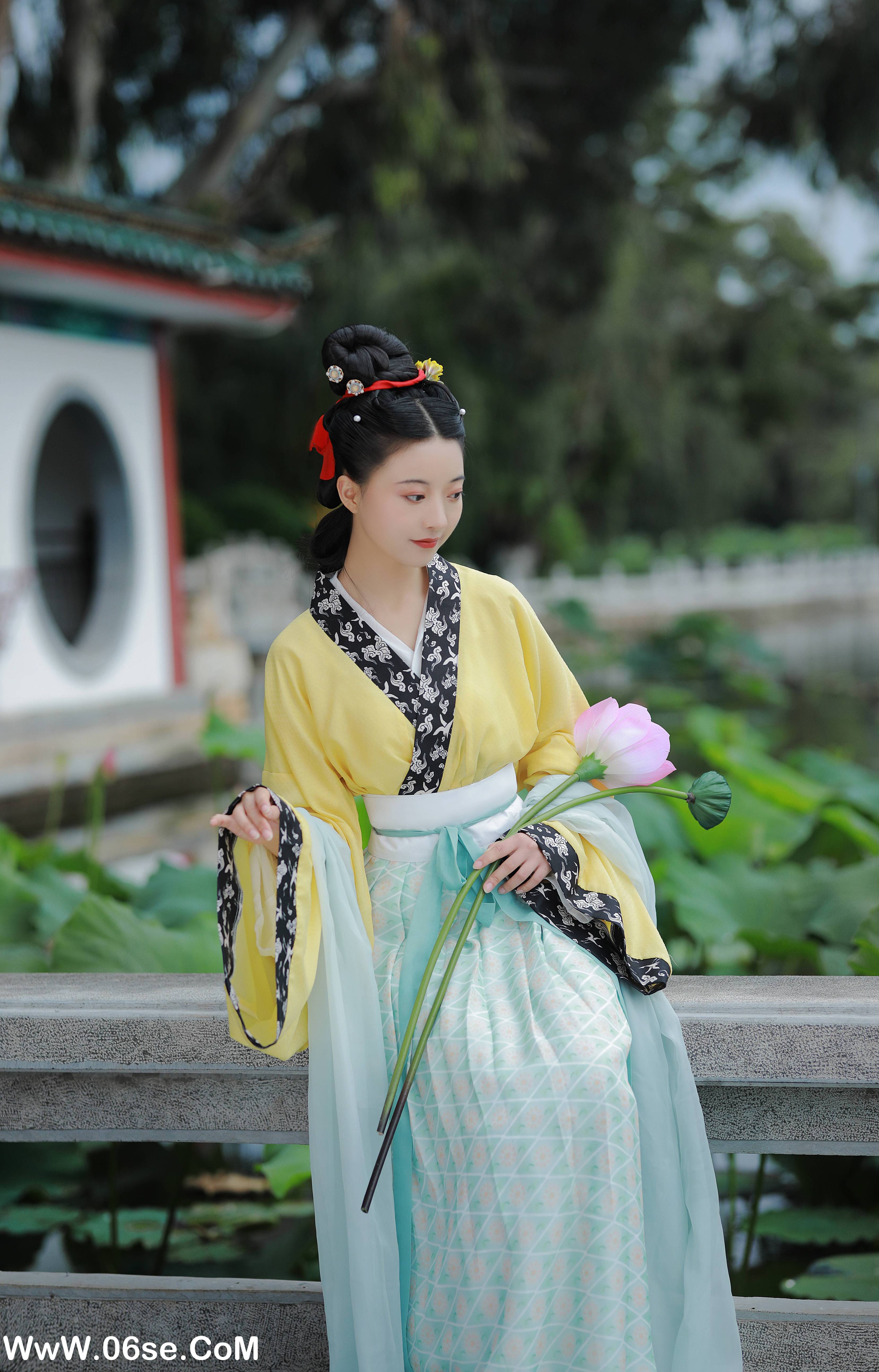 图片[28]-[YITUYU艺图语]2022.08.09 半夏 YunFleur[32+1P／640MB]-六色网