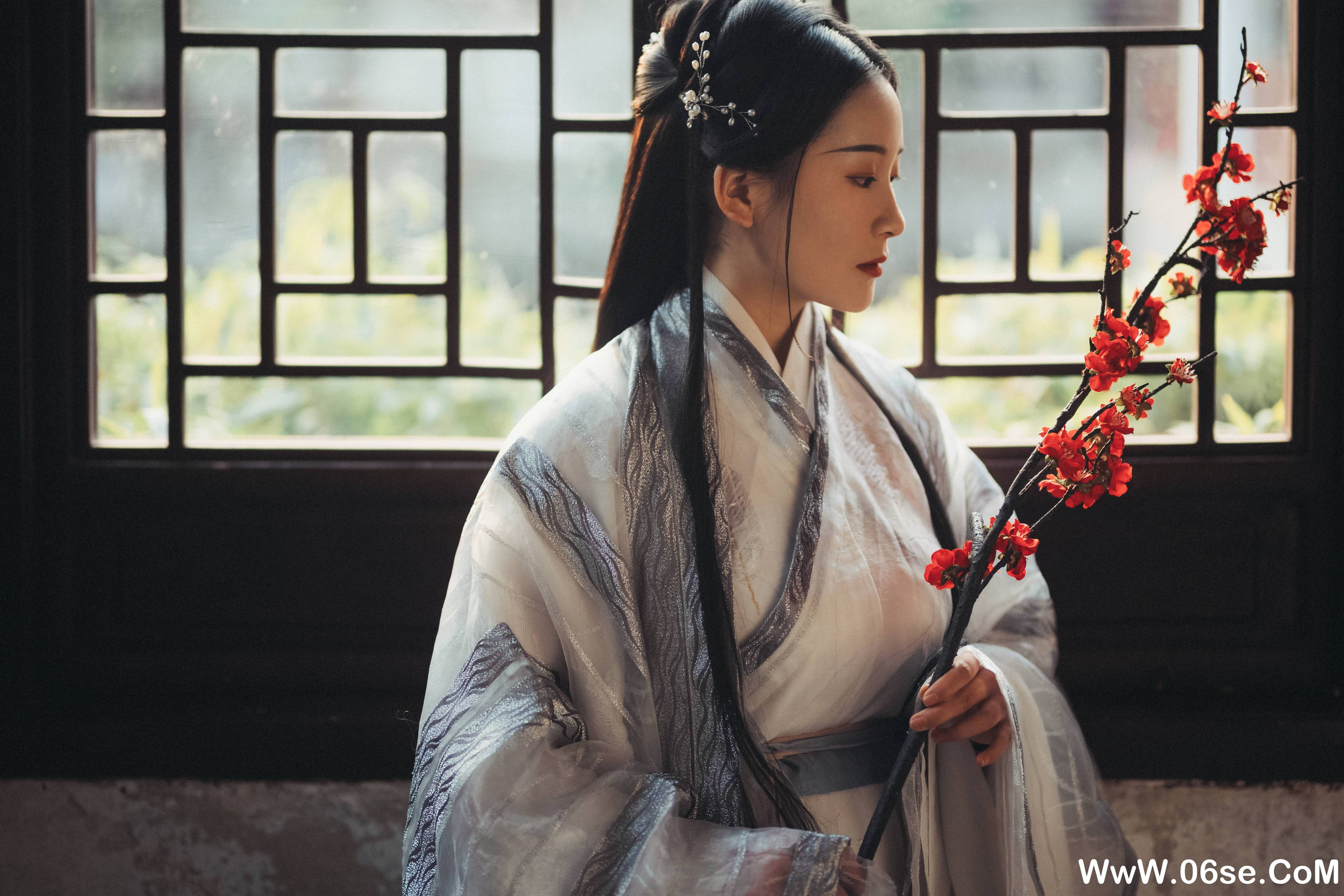 图片[14]-[YITUYU艺图语]2021.10.19 南歌子 淡蓝色忧伤静流淌[26+1P／403MB]-六色网