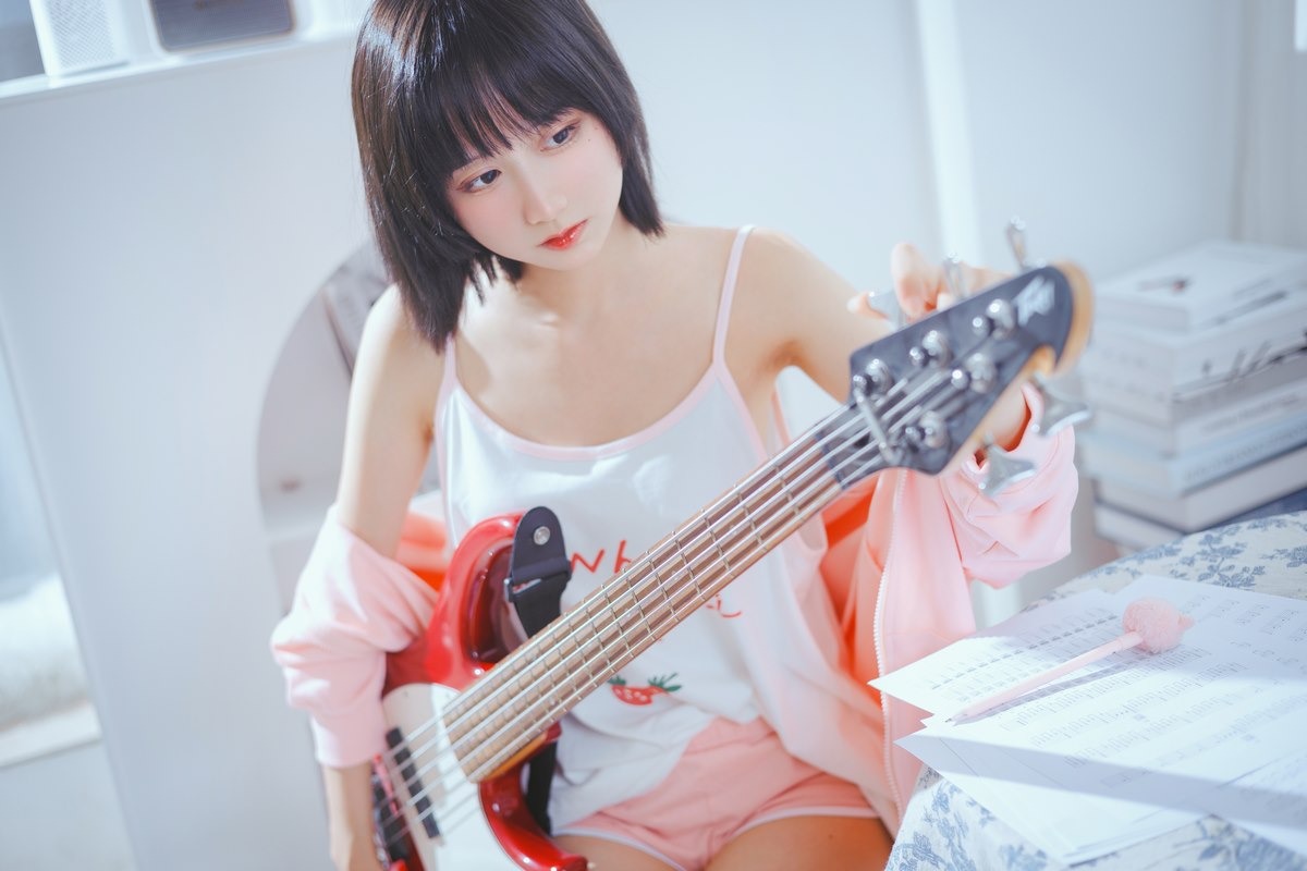 [Cos]木绵绵 - 贝斯与妹妹 [53P] 51