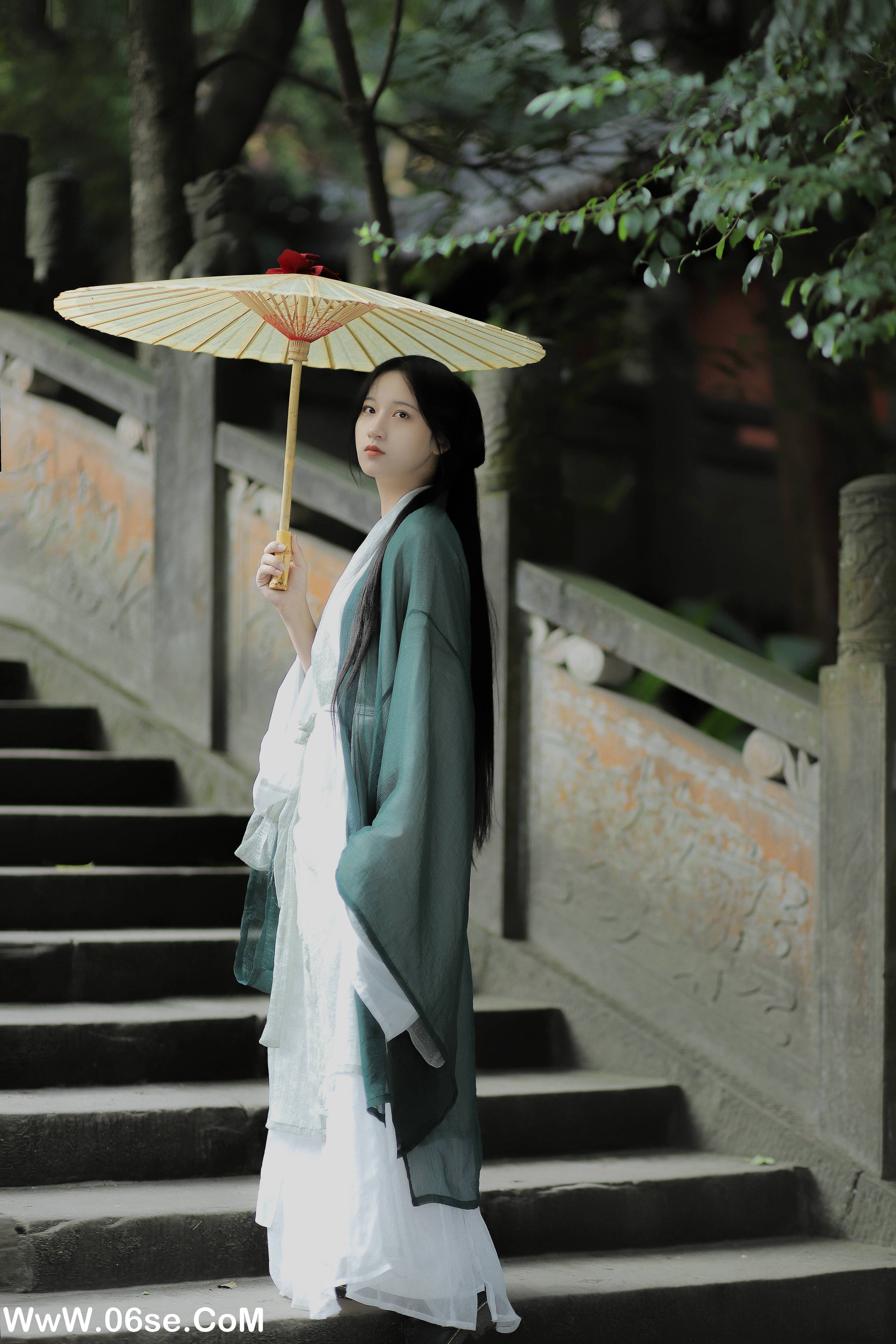 图片[3]-[YITUYU艺图语]2022.02.18 人间忽晚，山河已秋 半夏夏夏[21+1P／208MB]-六色网
