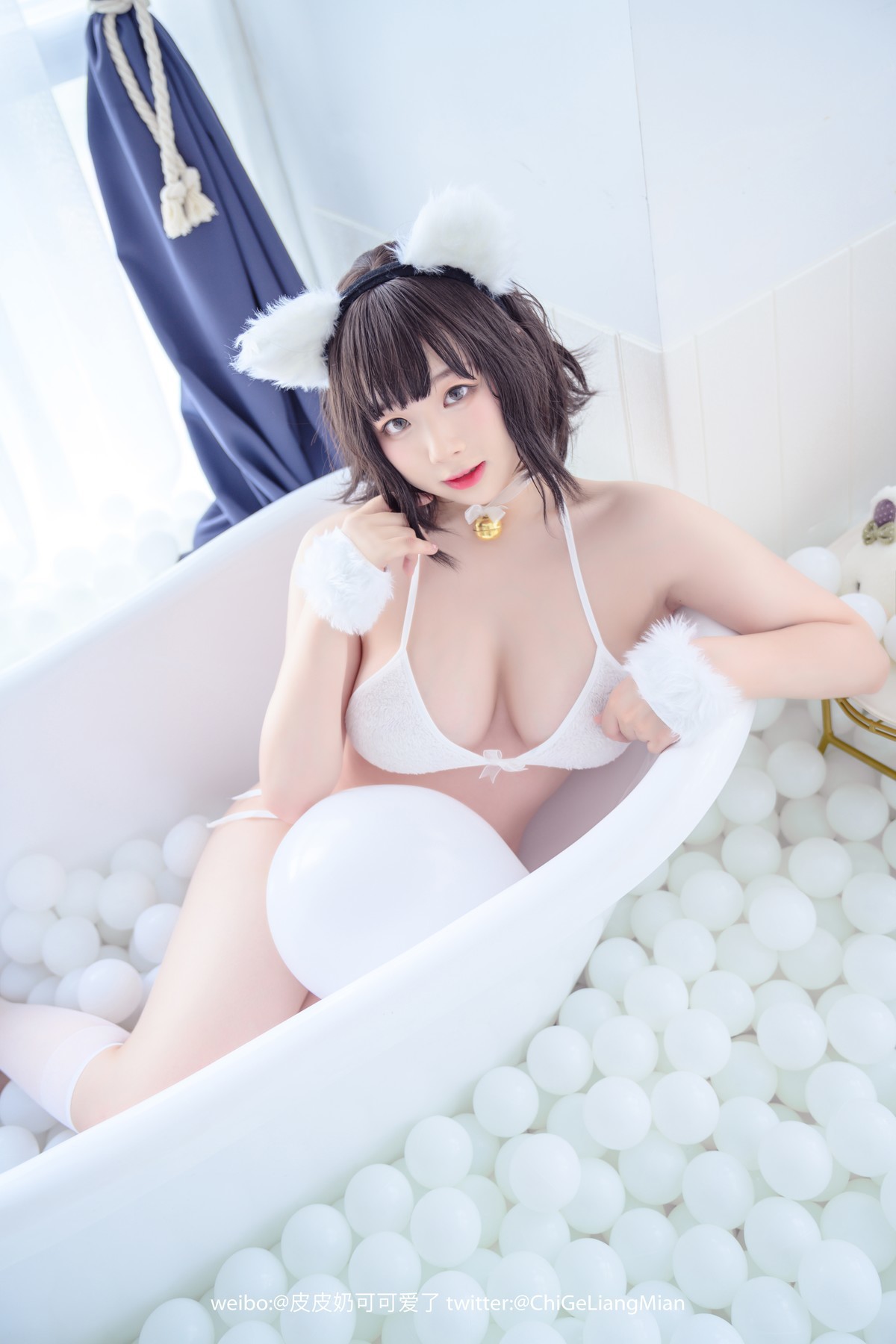Cosplay 皮皮奶可可爱了啦 白猫 20