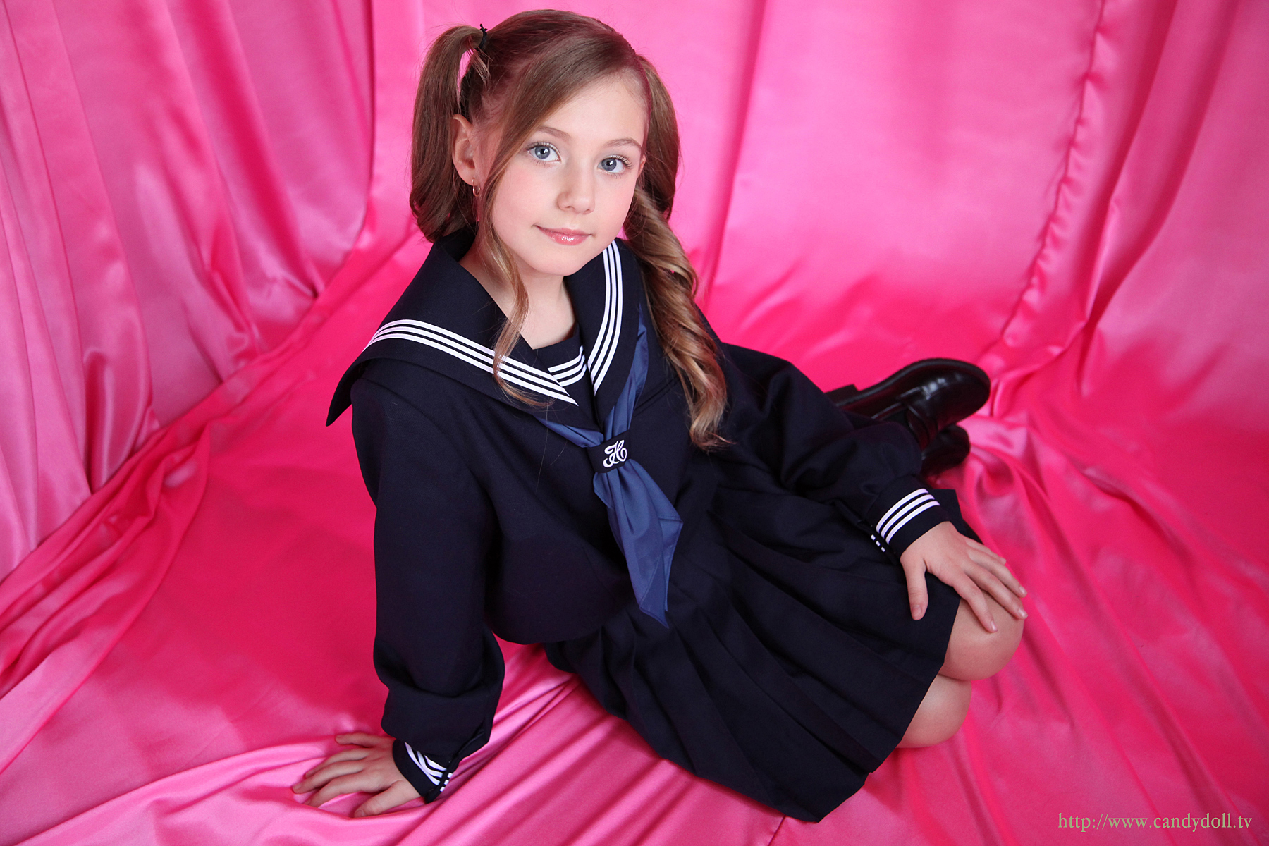 [Image: 8aaa3c626a8e7f3429d53.jpg]