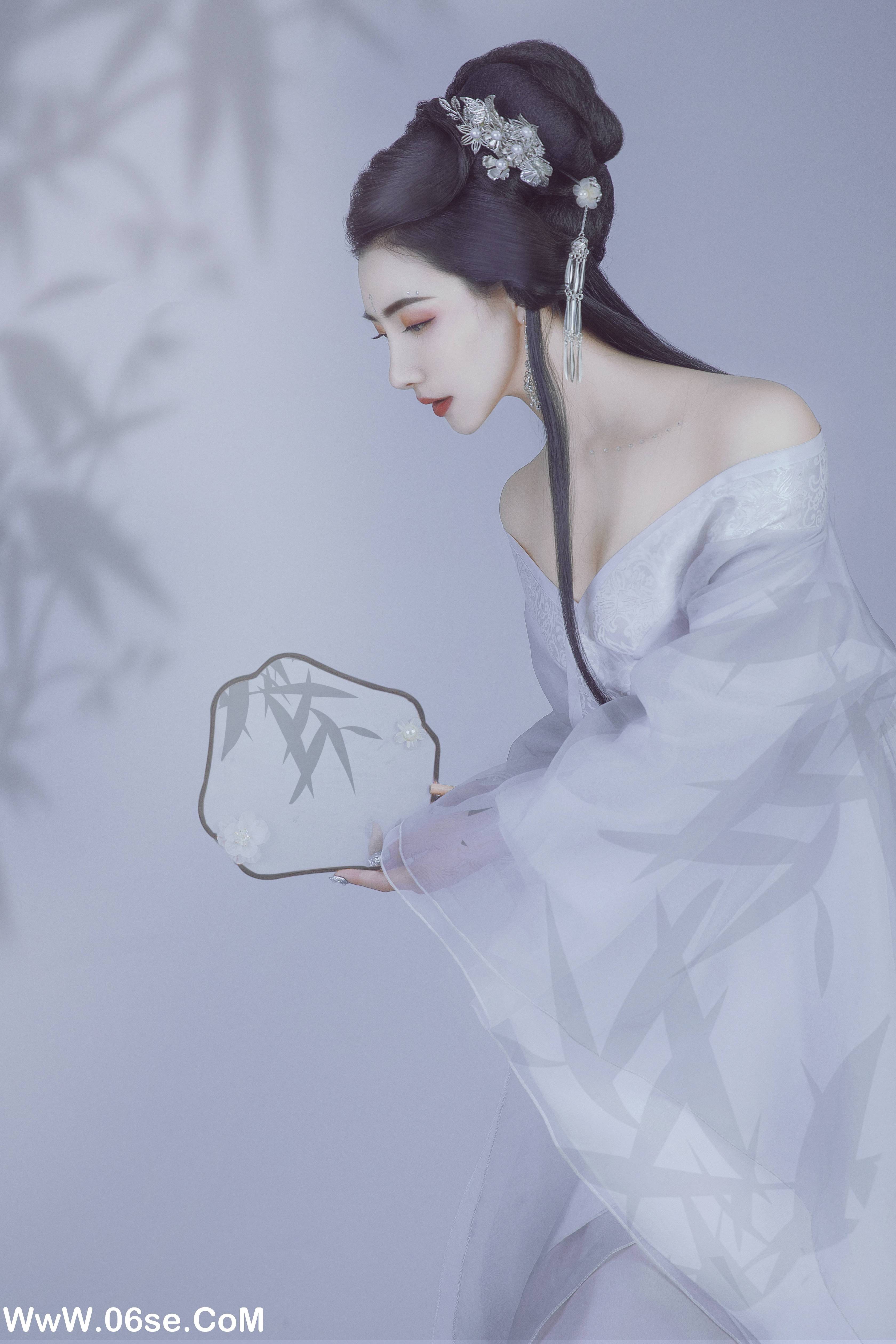图片[22]-[YITUYU艺图语]2022.01.06 清月盈 唯宝[21+1P／304MB]-六色网