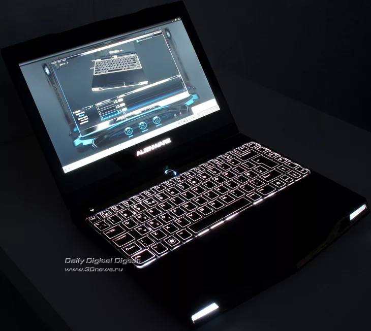 Ноутбук светится. Alienware m13. Ноутбук Асер с светящийся клавиатурой. Ноутбук RTX С подсветкой клавиатуры. Alienware ноутбук подсветка.