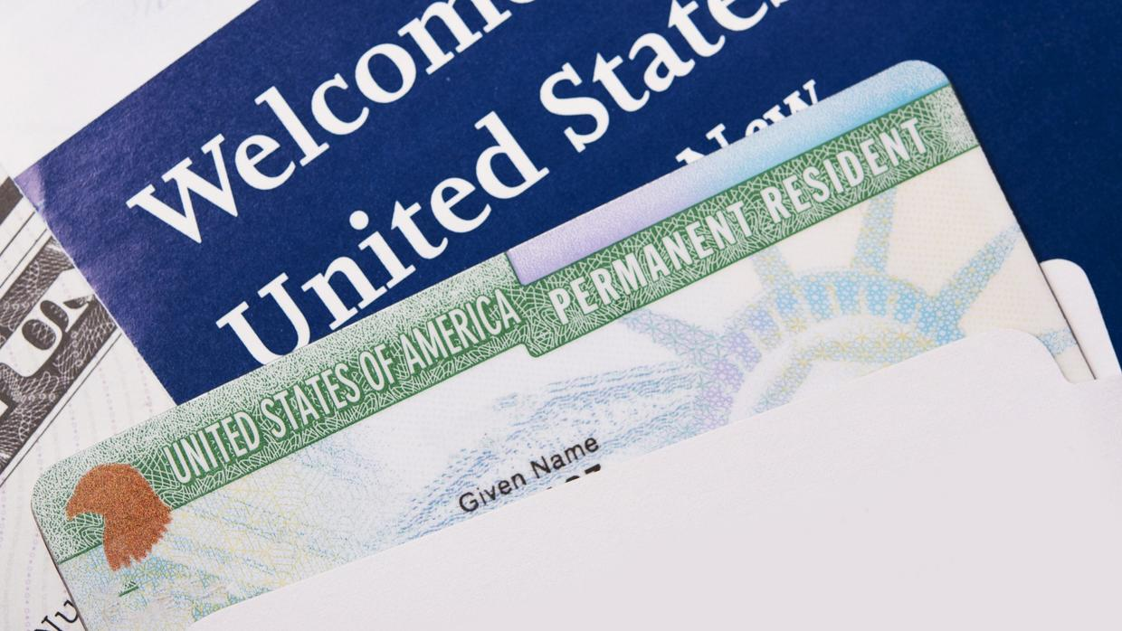 Все варианты получения Green Card USA какими способами можно стать её