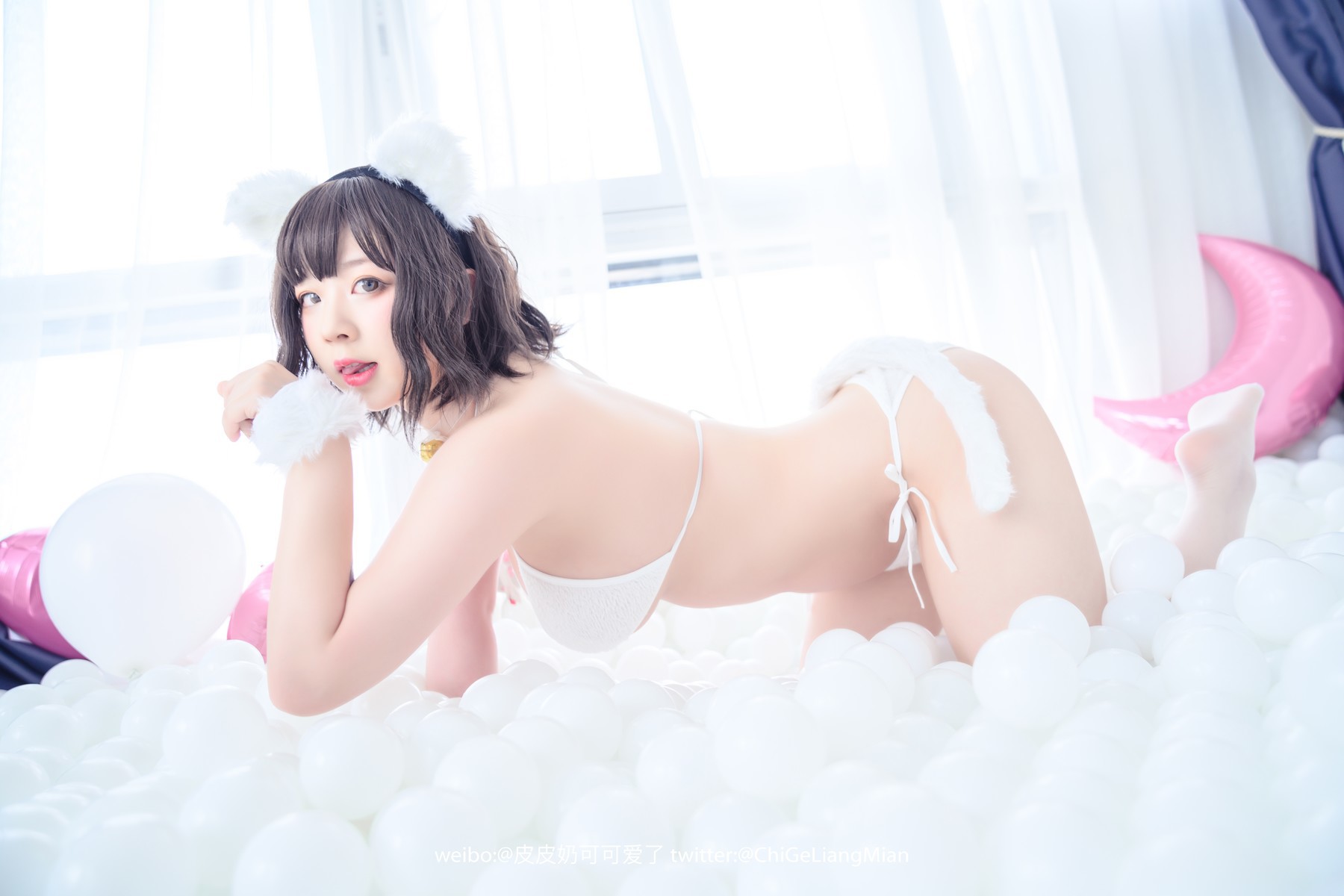 Cosplay 皮皮奶可可爱了啦 白猫 37