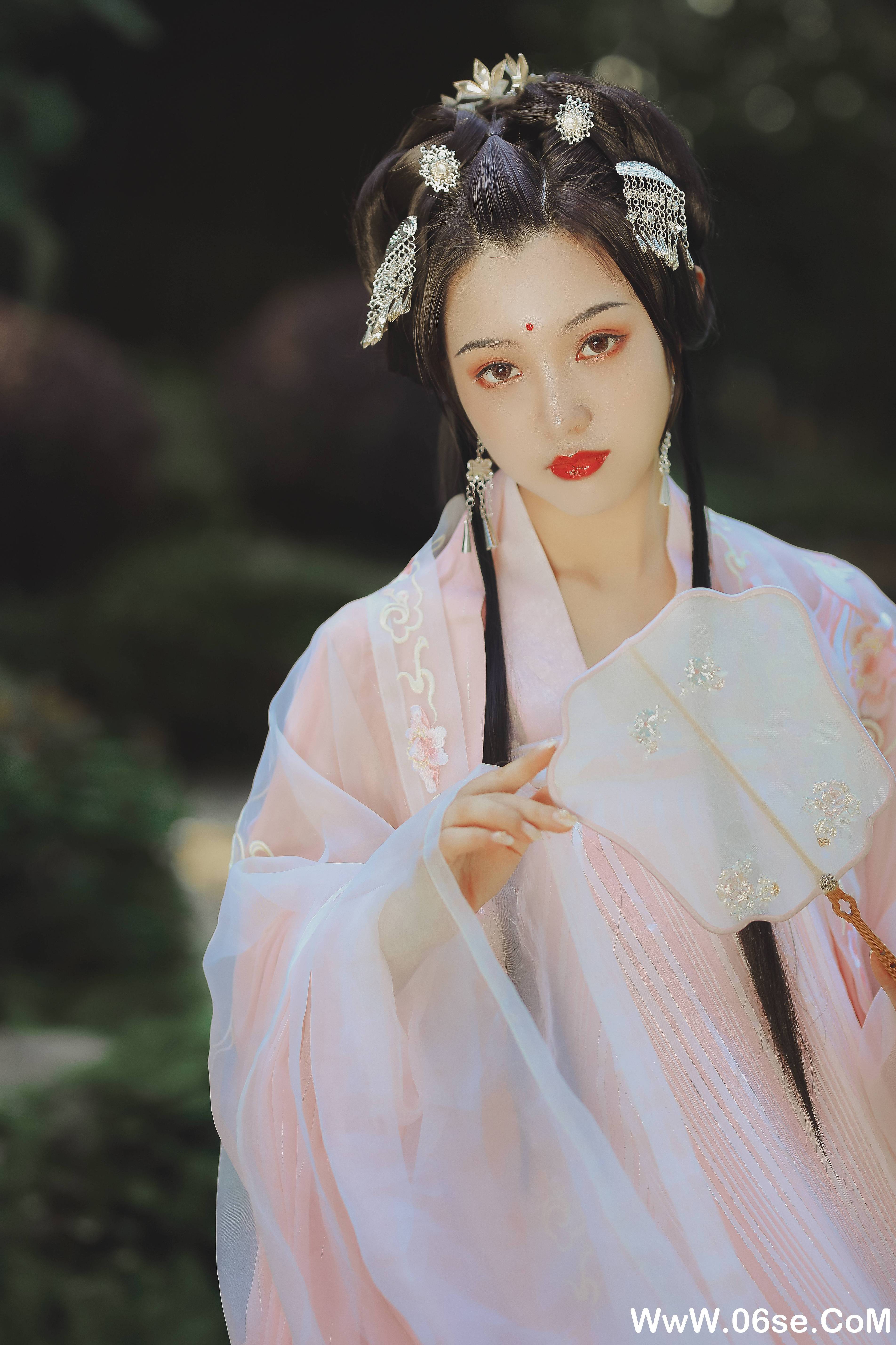 图片[15]-[YITUYU艺图语]2021.09.01 吟花酿 佚名[19+1P／478MB]-六色网