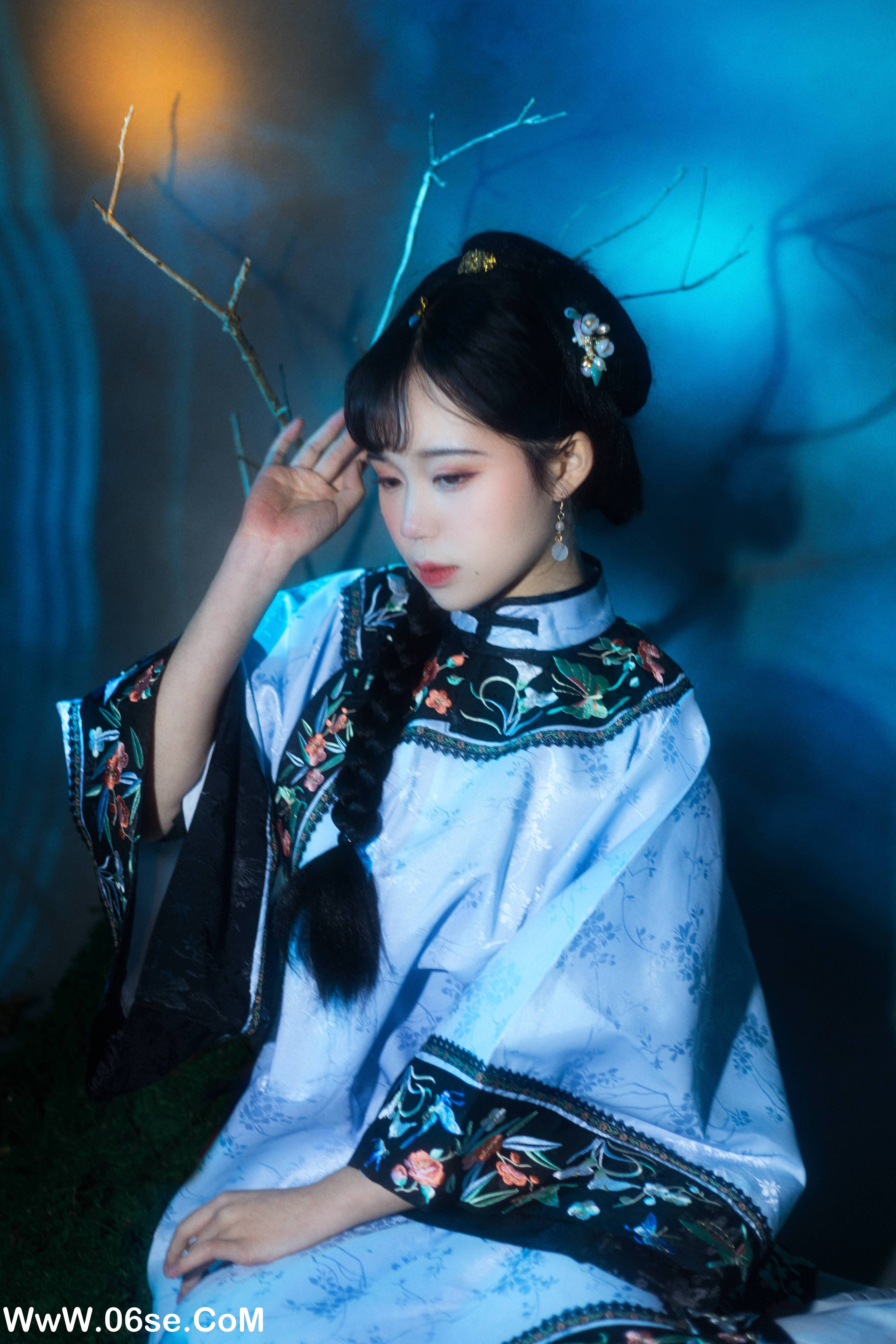 图片[20]-[YITUYU艺图语]2022.08.25 南烟斋笔录 一只高高[20+1P／345MB]-六色网