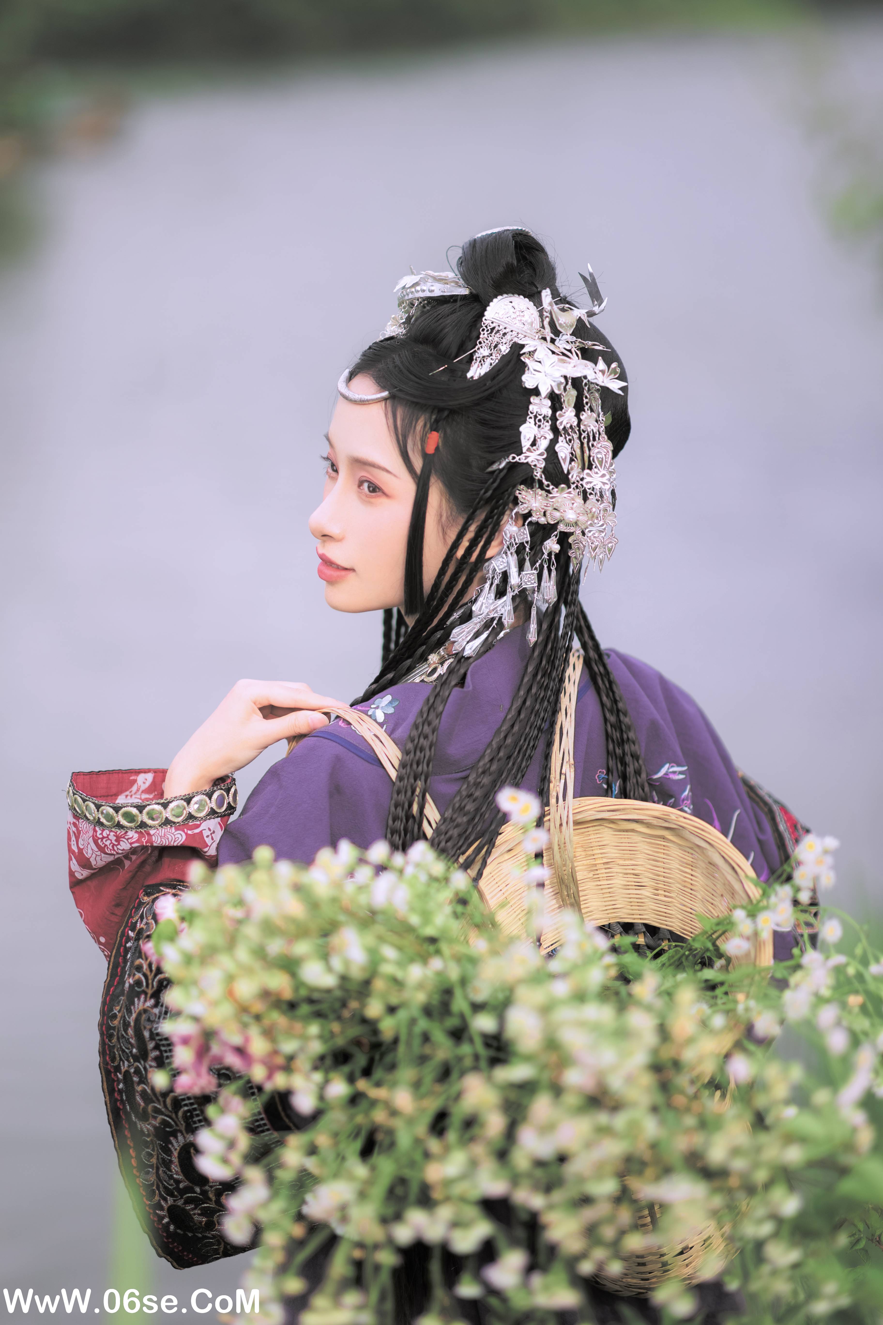 图片[41]-[YITUYU艺图语]2022.08.23 苗疆少女 眸小妖[41P／357MB]-六色网