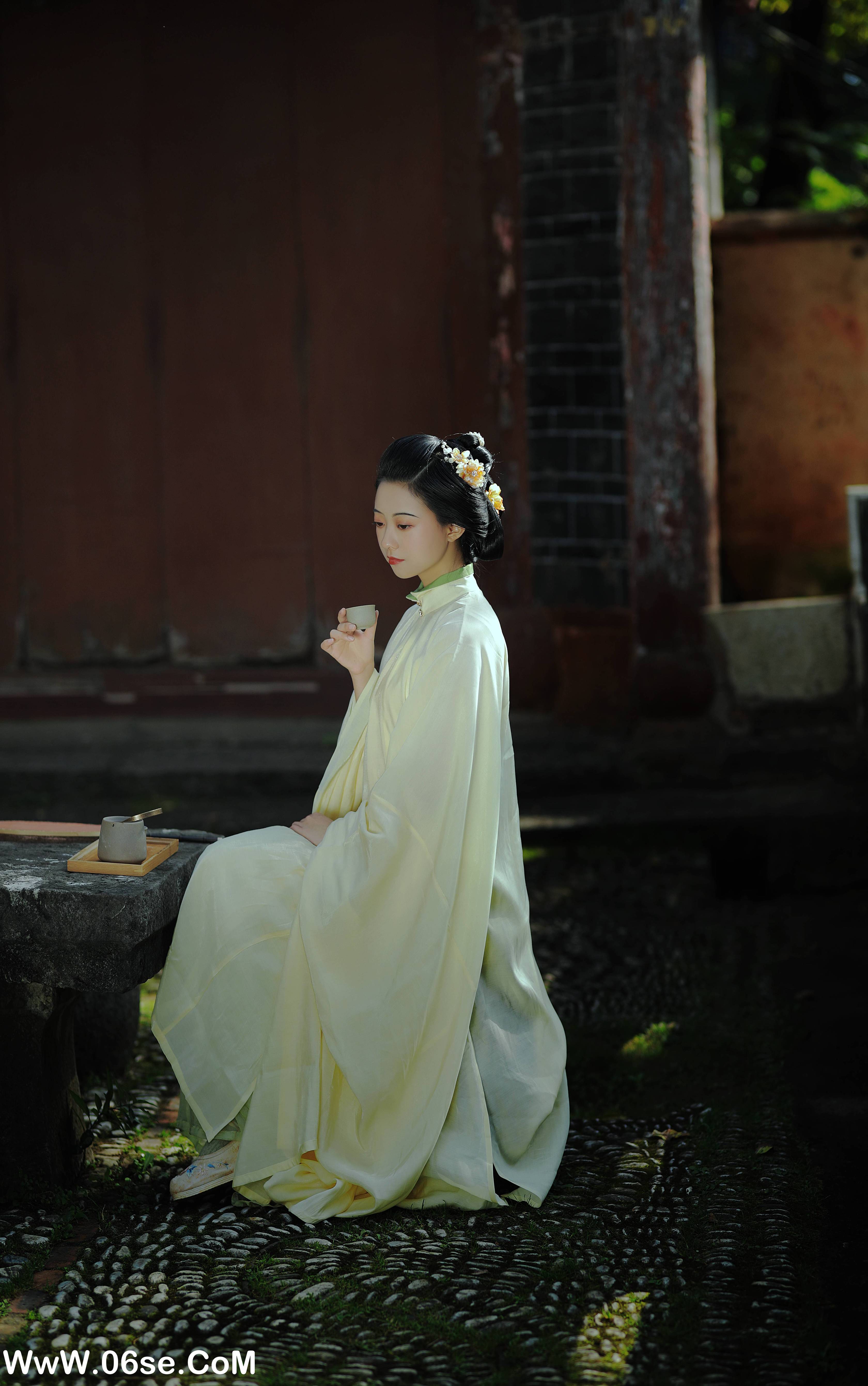 图片[21]-[YITUYU艺图语]2022.11.30 淡淡春山 YunFleur[39+1P／747MB]-六色网