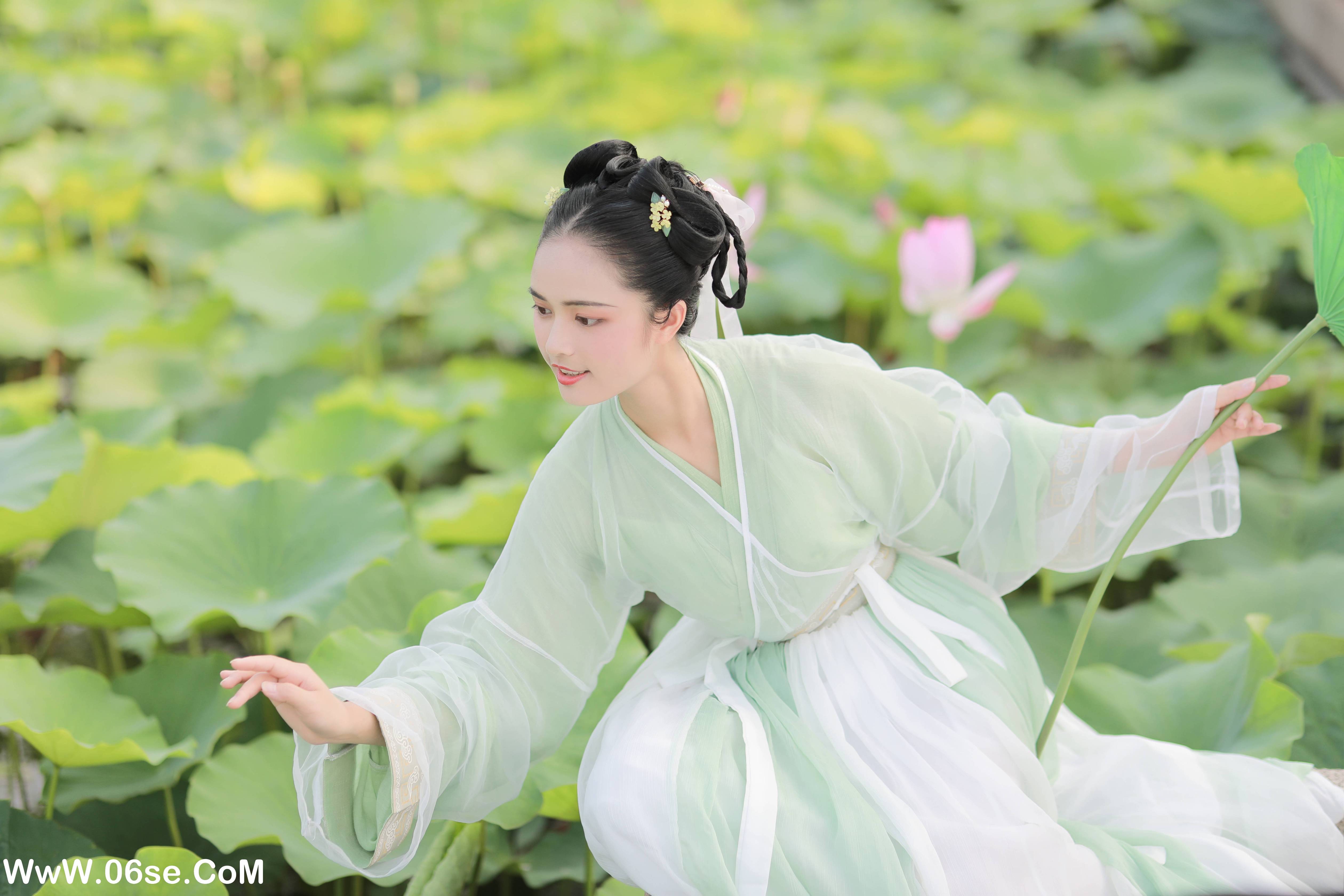 图片[5]-[YITUYU艺图语]2022.08.27 荷趣 溪木若颖[22+1P／110MB]-六色网