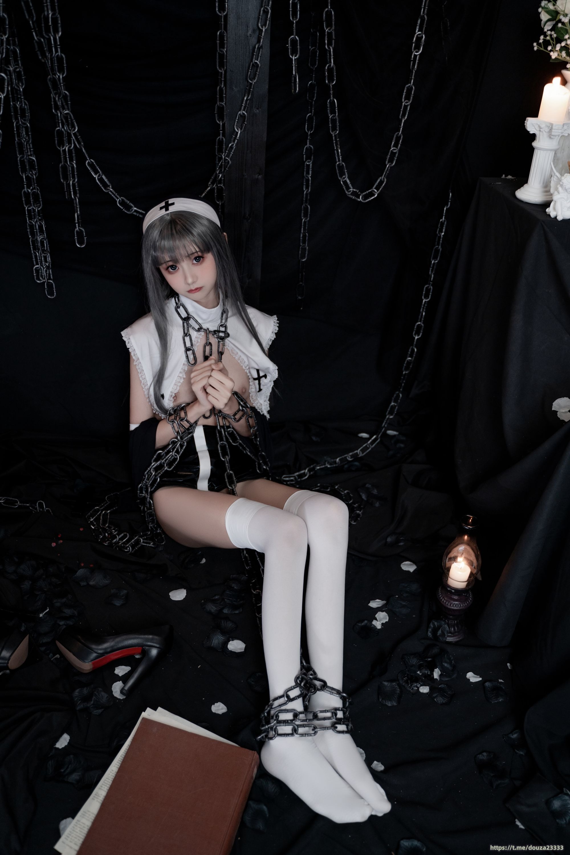 堕落修女[64P2V-2.2G]（1月7打赏群资源） 35