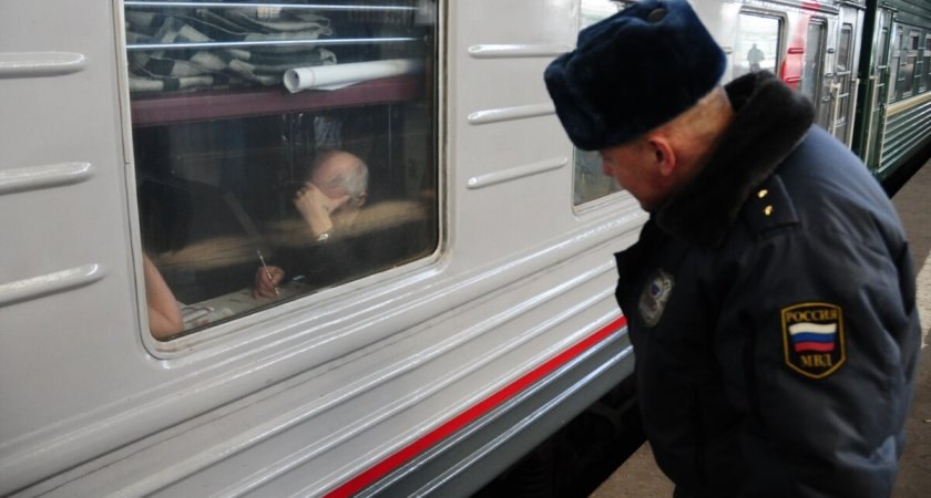 Восемь свертков с героином нашли у пассажира поезда "Хабаровск – Чегдомын"