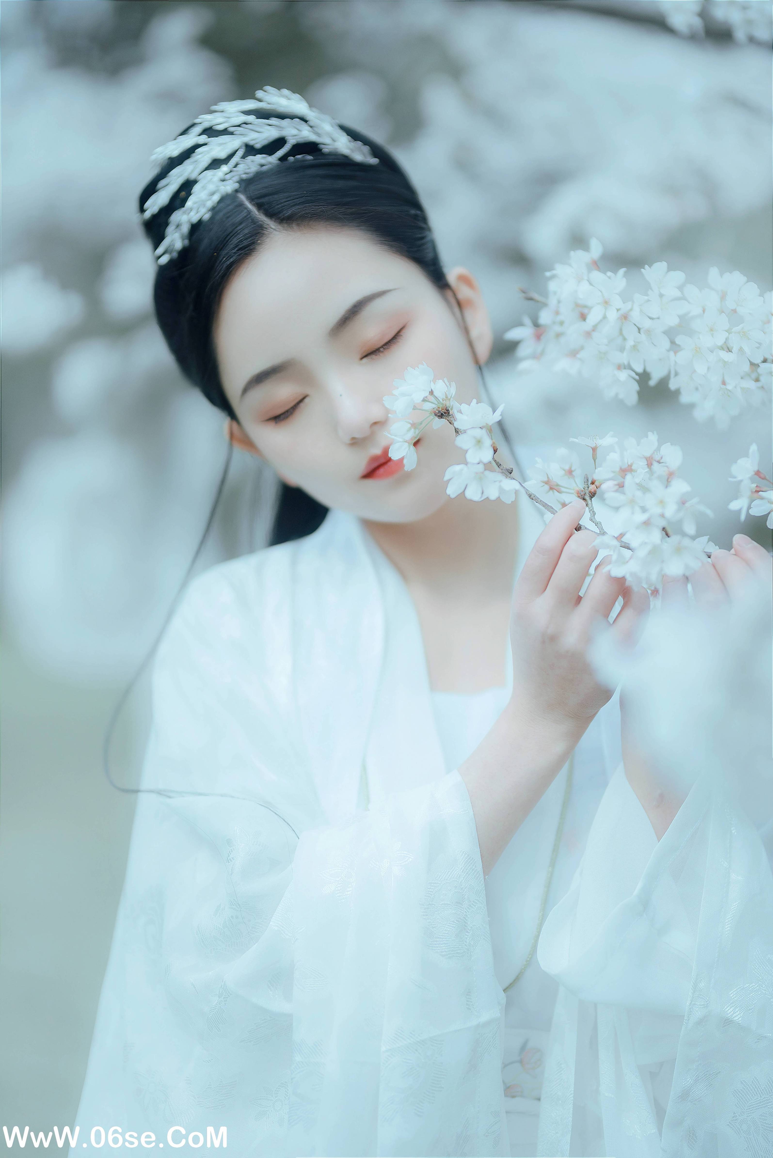 图片[17]-[YITUYU艺图语]2022.12.06 樱吹雪 穆婕[24+1P／194MB]-六色网