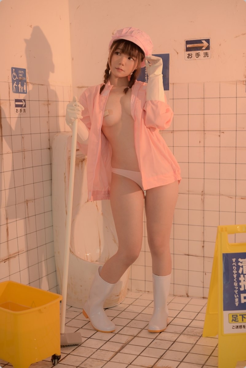 [Cos]きょう肉肉 - 男厕清扫员[71P] 11
