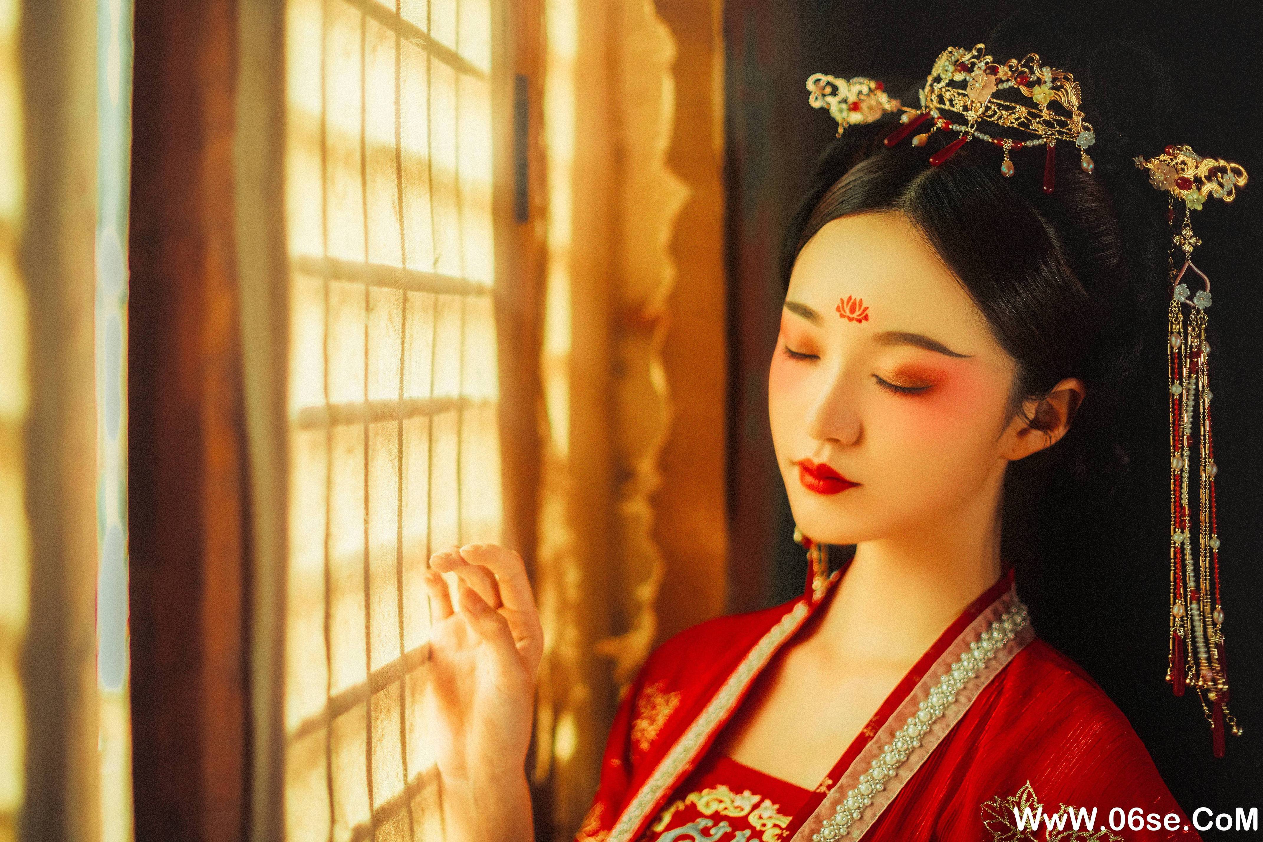 图片[14]-[YITUYU艺图语]2021.08.23 梦千年 沧霁桔梗[27+1P／875MB]-六色网