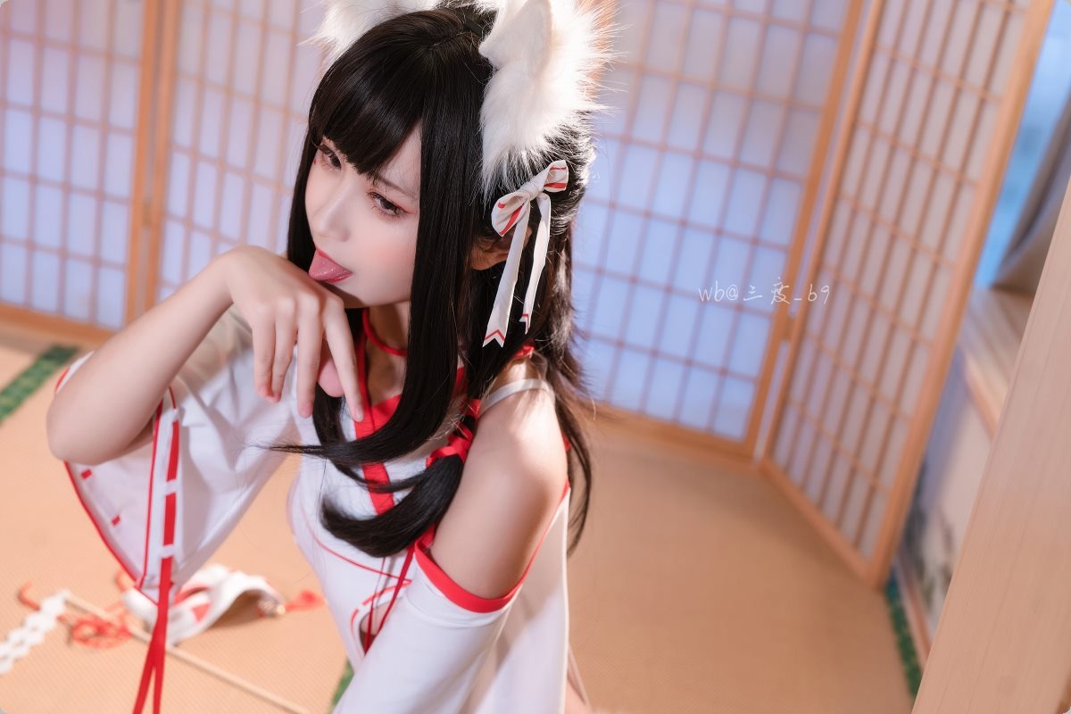 [Cos]三度69 - 狐巫女[33P] 25