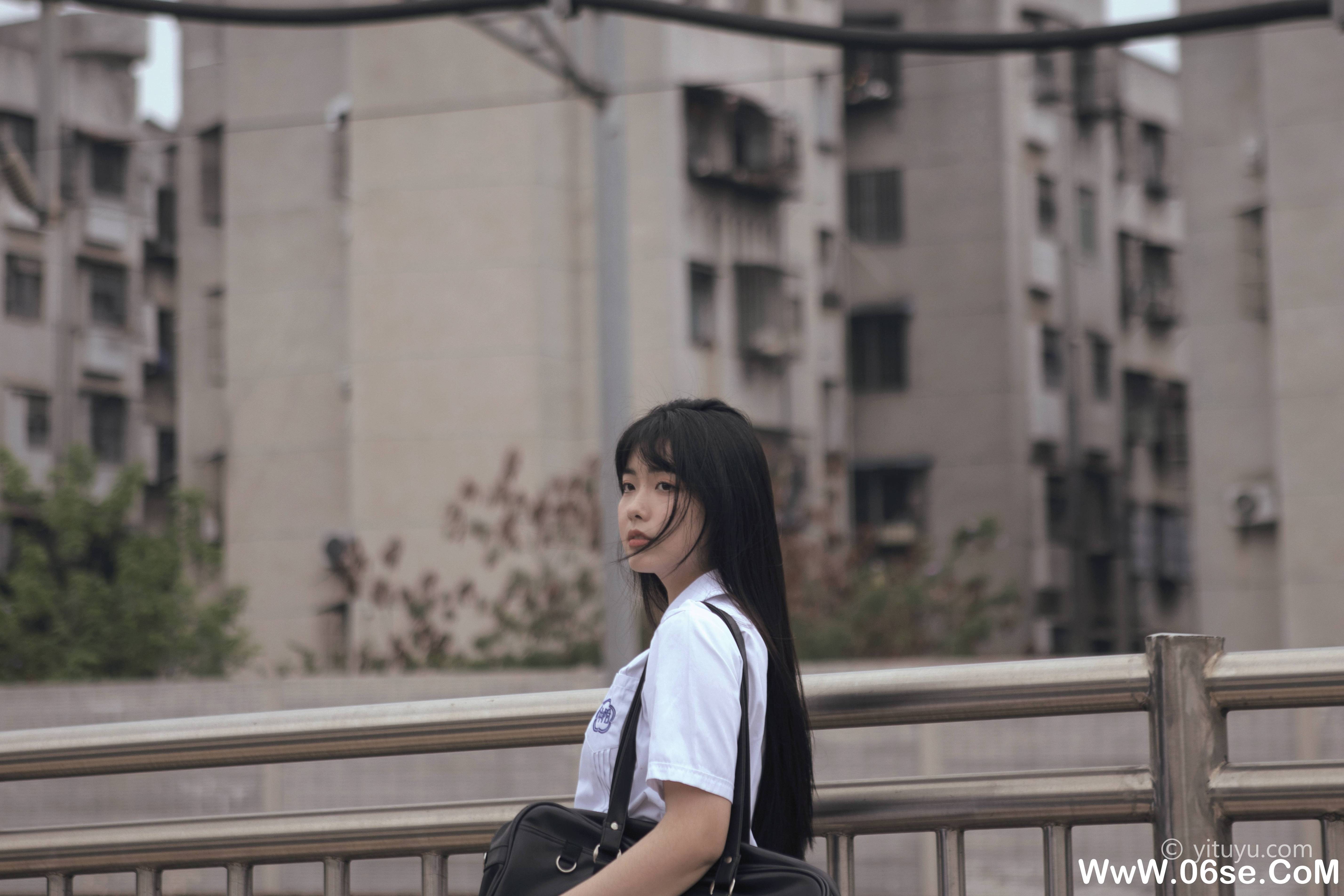 图片[27]-[YITUYU艺图语]2021.04.28 花季 黄子卿[26P／378MB]-六色网