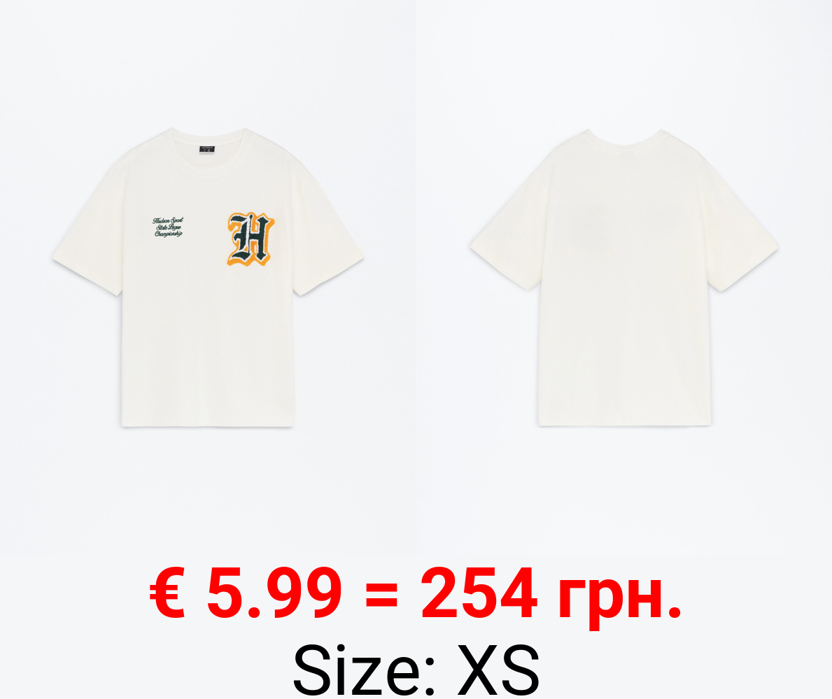 Raised design T-shirt