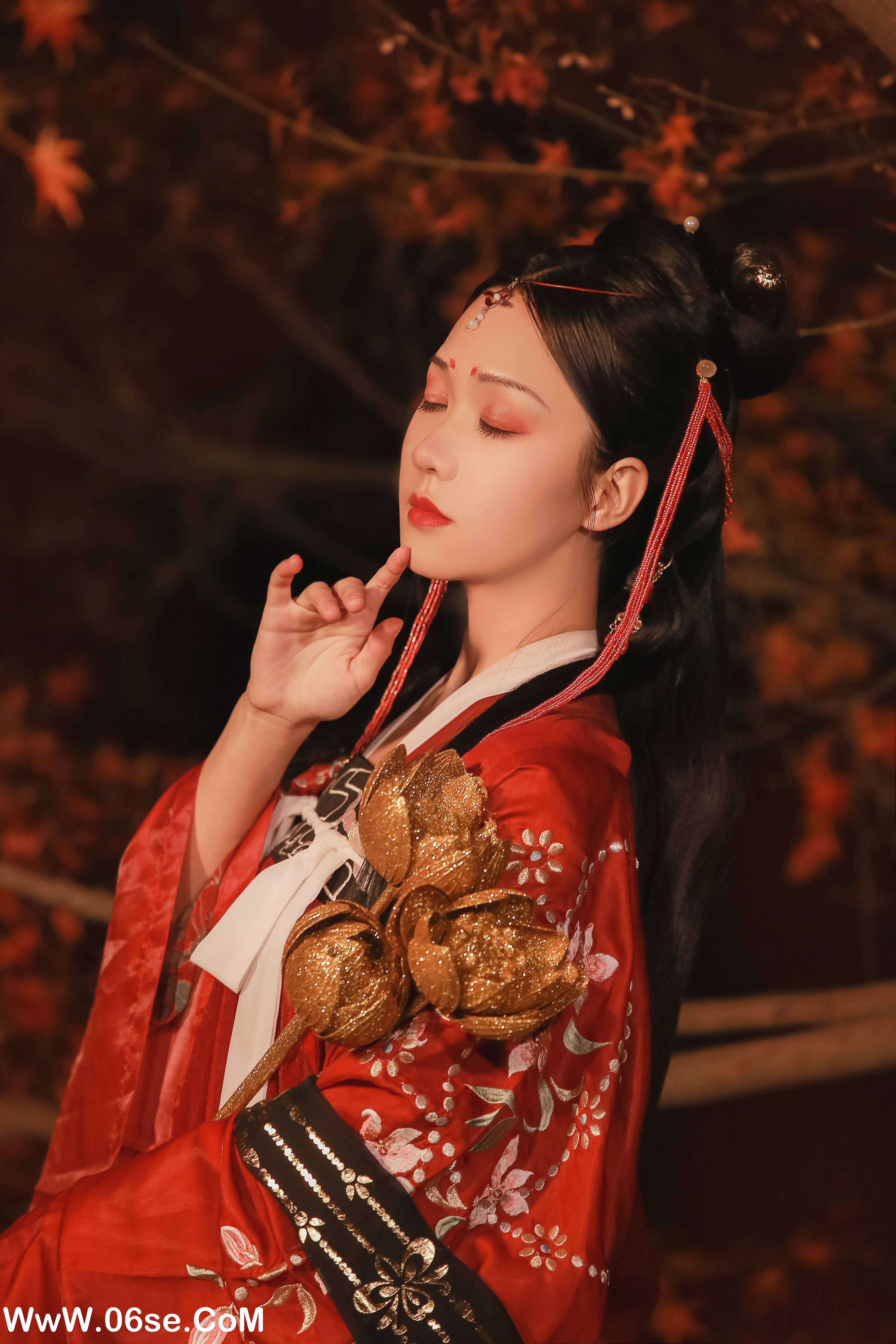图片[13]-[YITUYU艺图语]2022.10.25 红罗意 甲涟鱼鱼[21+1P／104MB]-六色网
