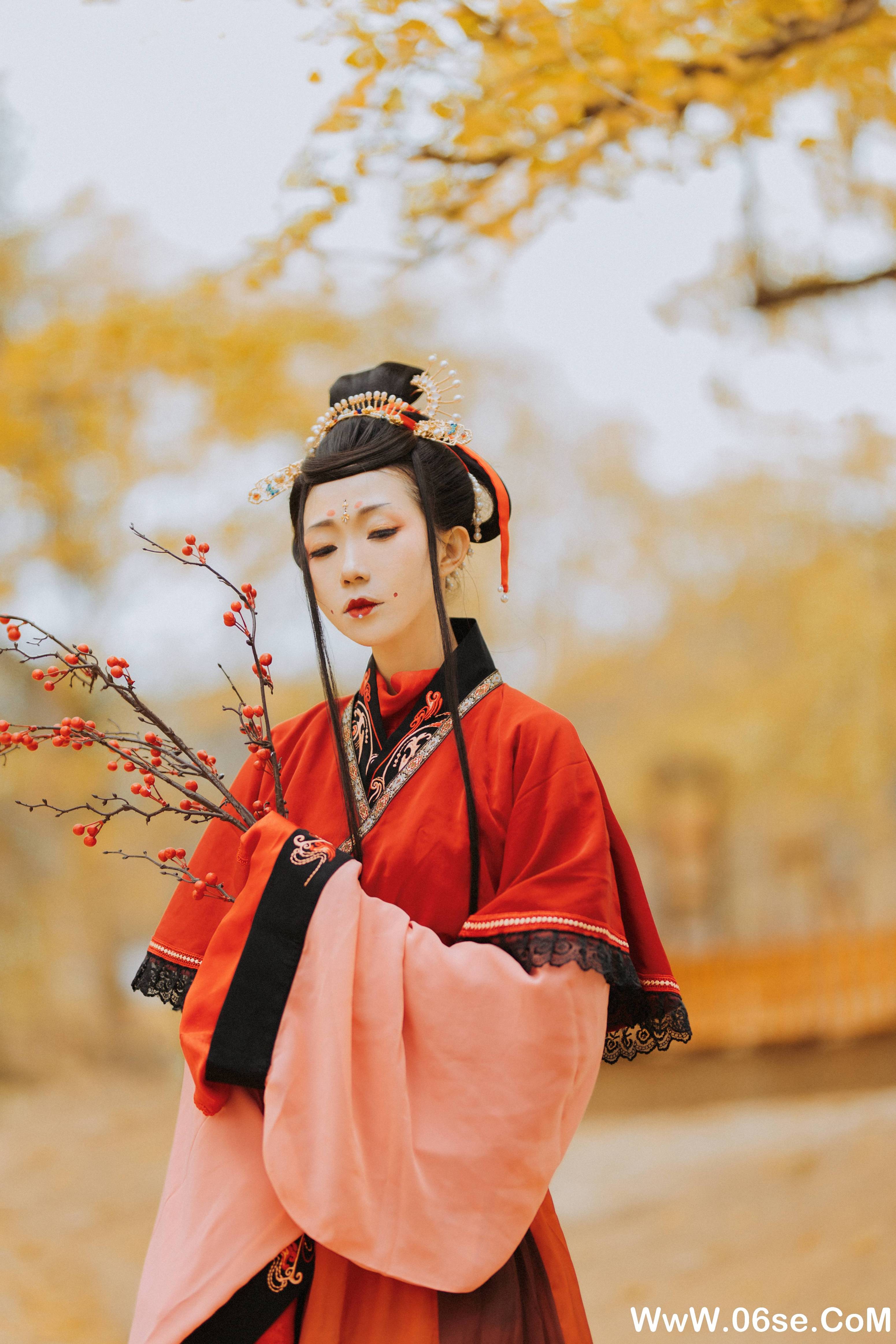 图片[13]-[YITUYU艺图语]2021.09.03 满地秋 谭子[27+1P／309MB]-六色网