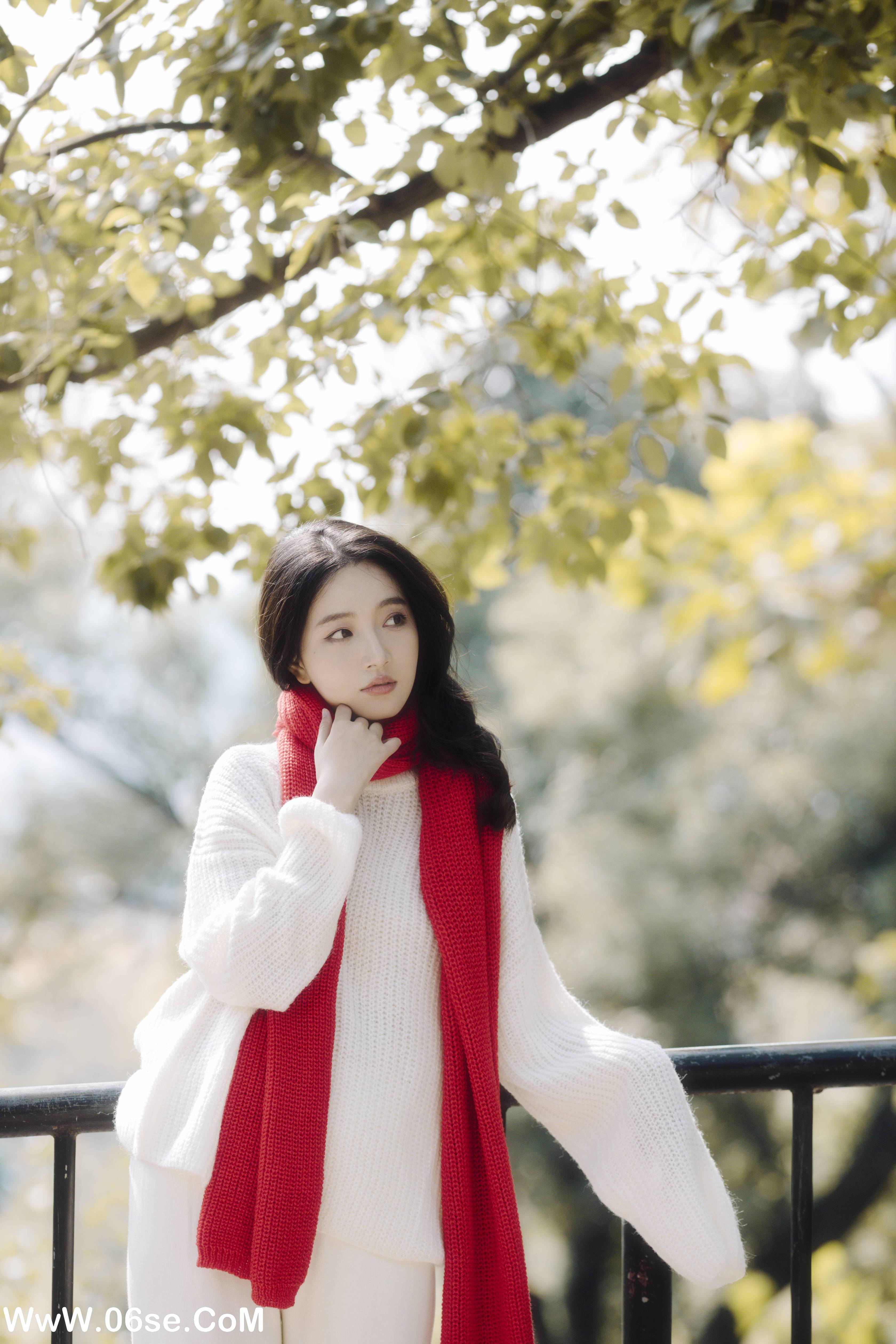 图片[22]-[YITUYU艺图语]2022.12.05 红色暖冬 幽灵胡子[45+1P／686MB]-六色网