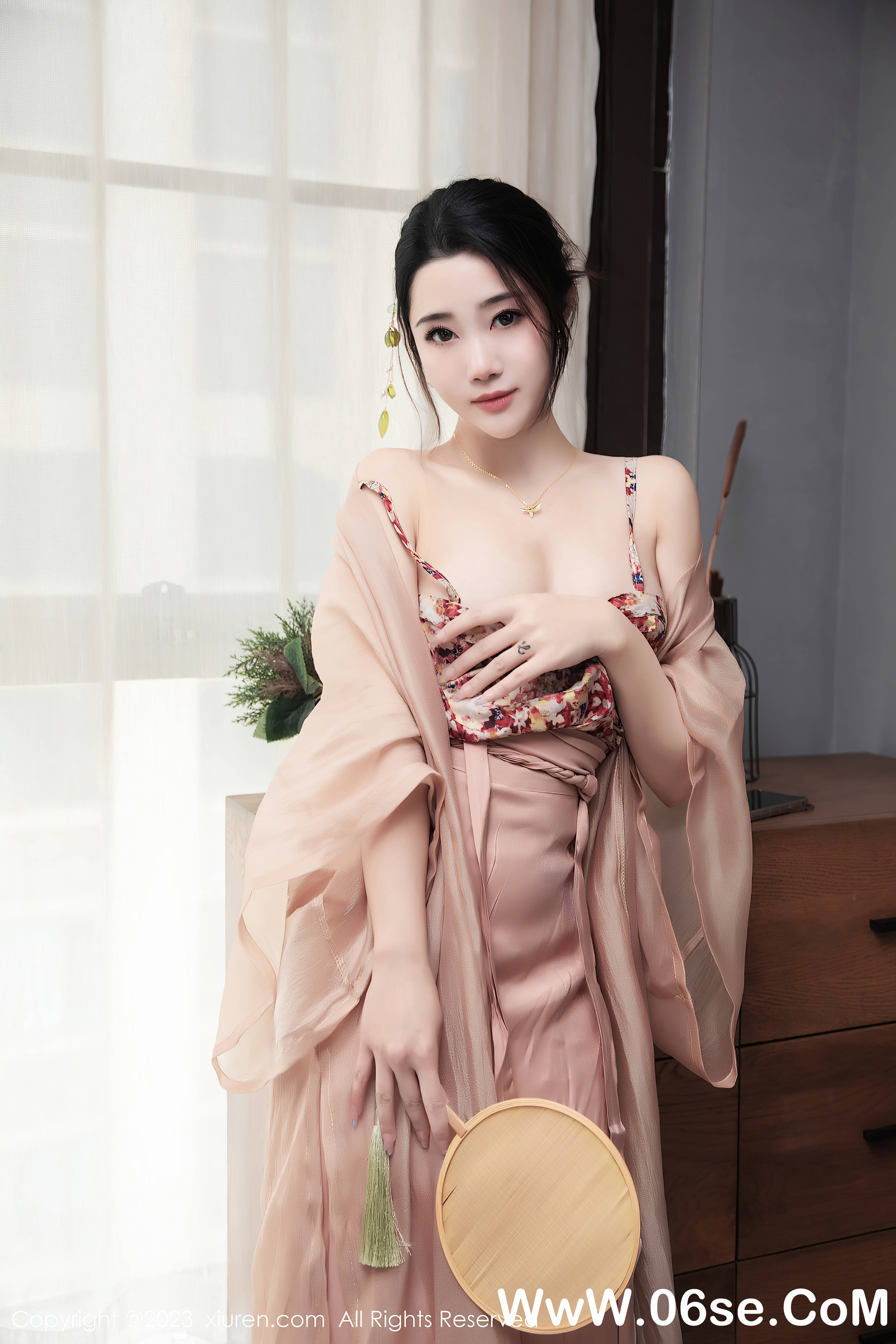图片[36]-[XiuRen秀人网] 2023.03.23 NO.6457 严利娅Yuliya-六色网