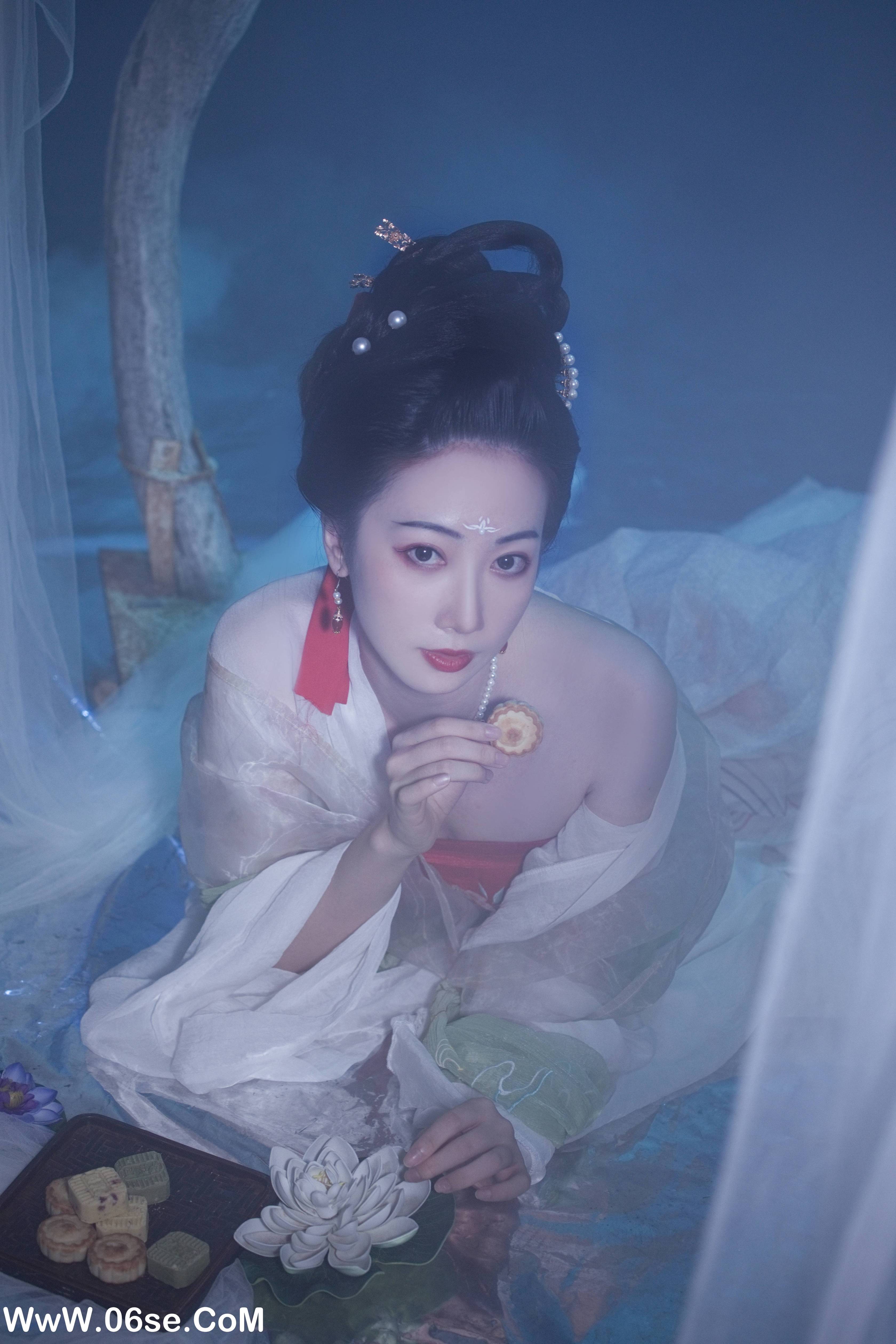 图片[13]-[YITUYU艺图语]2022.08.26 嫦娥 犬壹-[32+1P／749MB]-六色网
