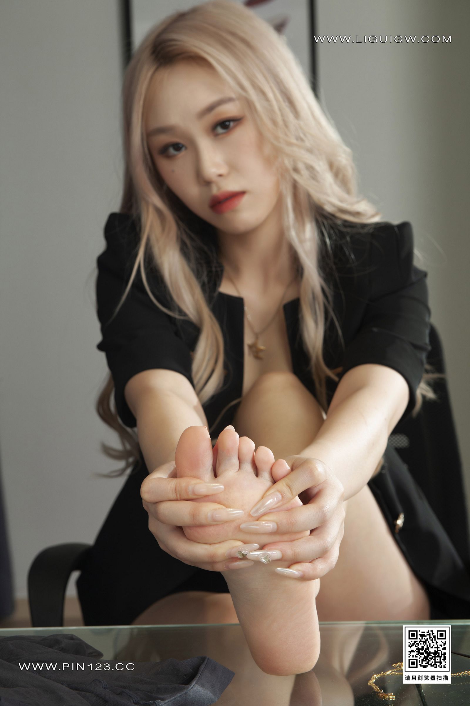 图片[57]-[Ligui丽柜]2023.09.08 《教师足底》 尔尔-六色网