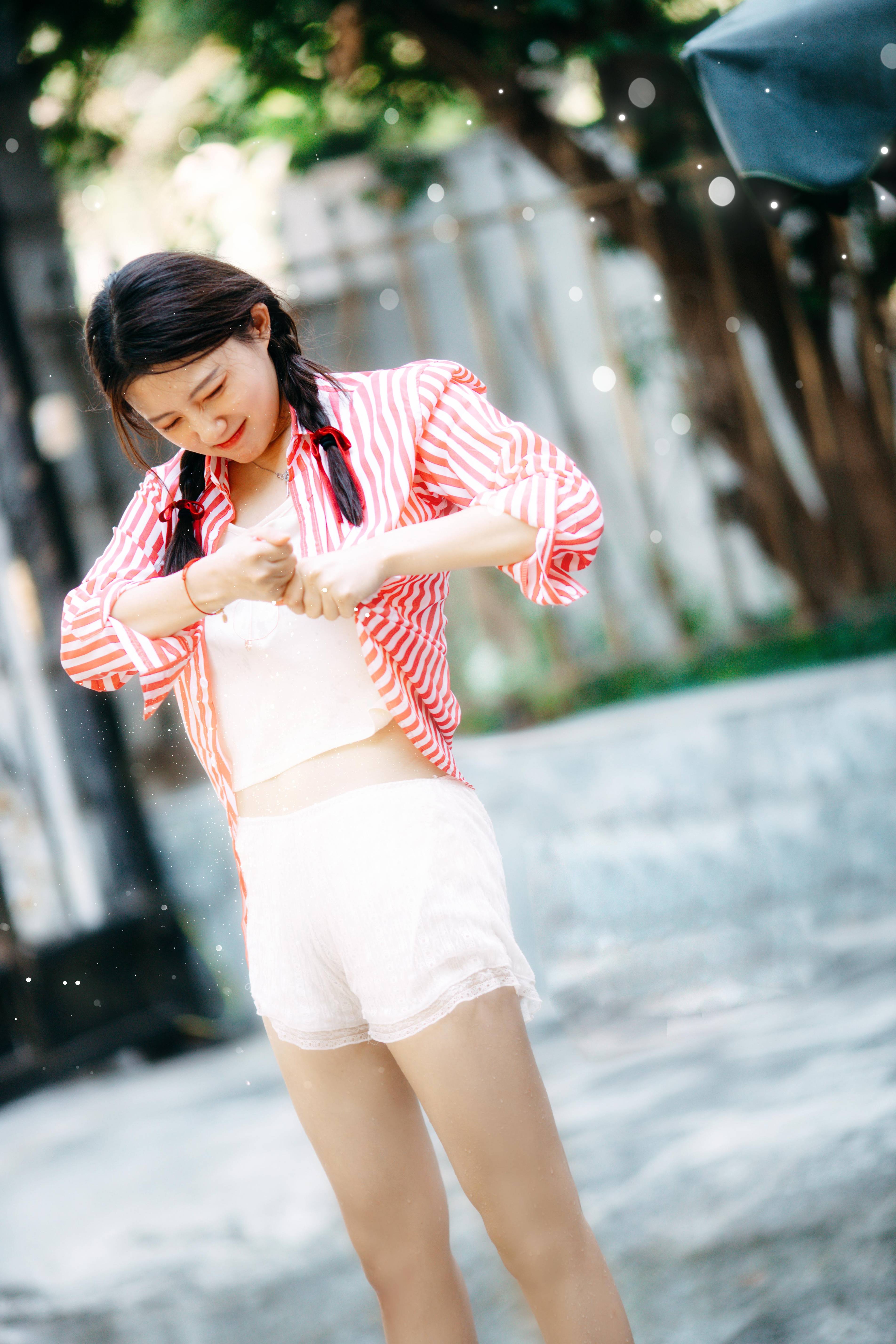 图片[34]-[YITUYU艺图语]2021.11.30 后院水花 黎美汐[41+1P／104MB]-六色网