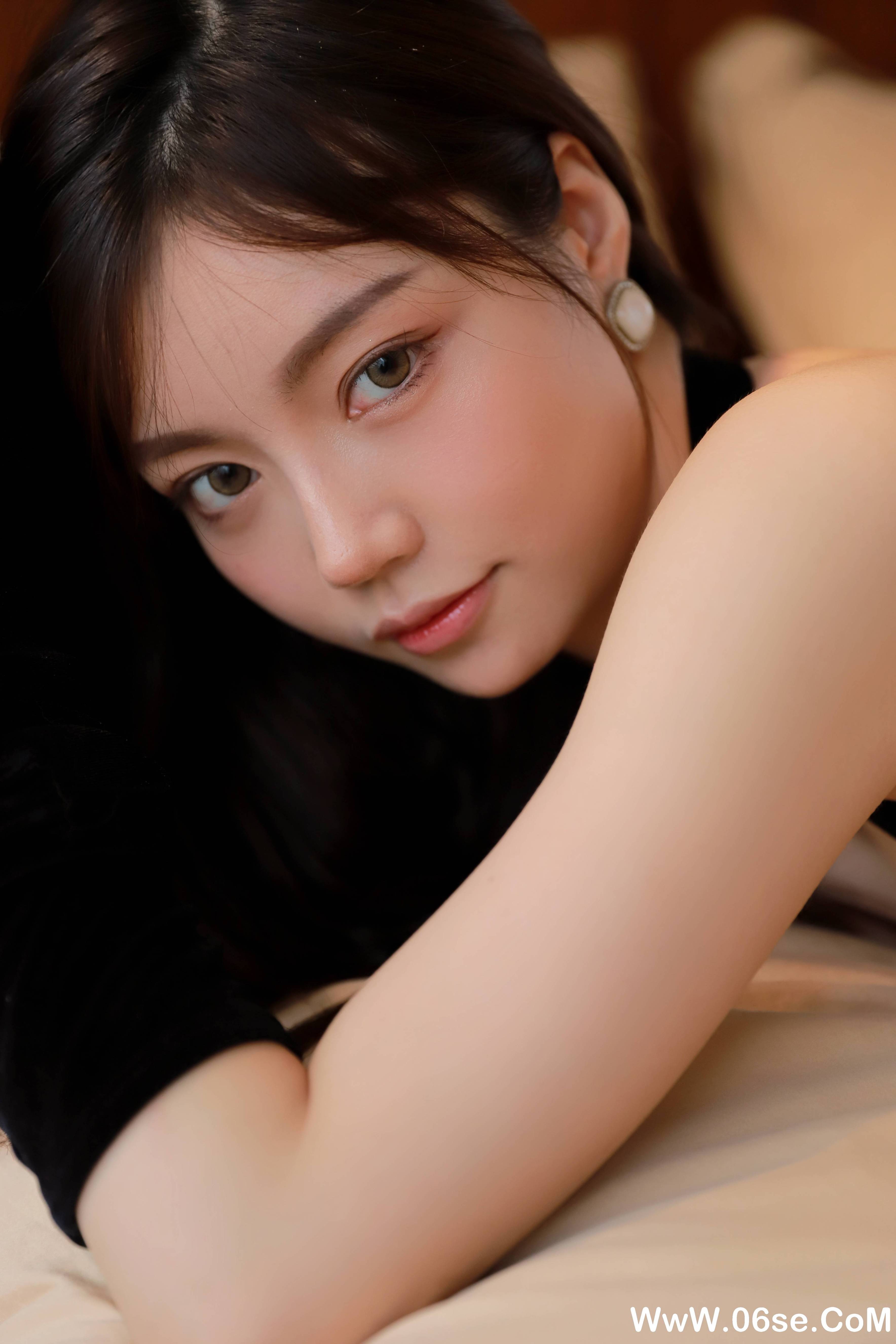 图片[17]-[YITUYU艺图语]2021.12.22 黑色晚礼服 欣艾[22+1P／149MB]-六色网